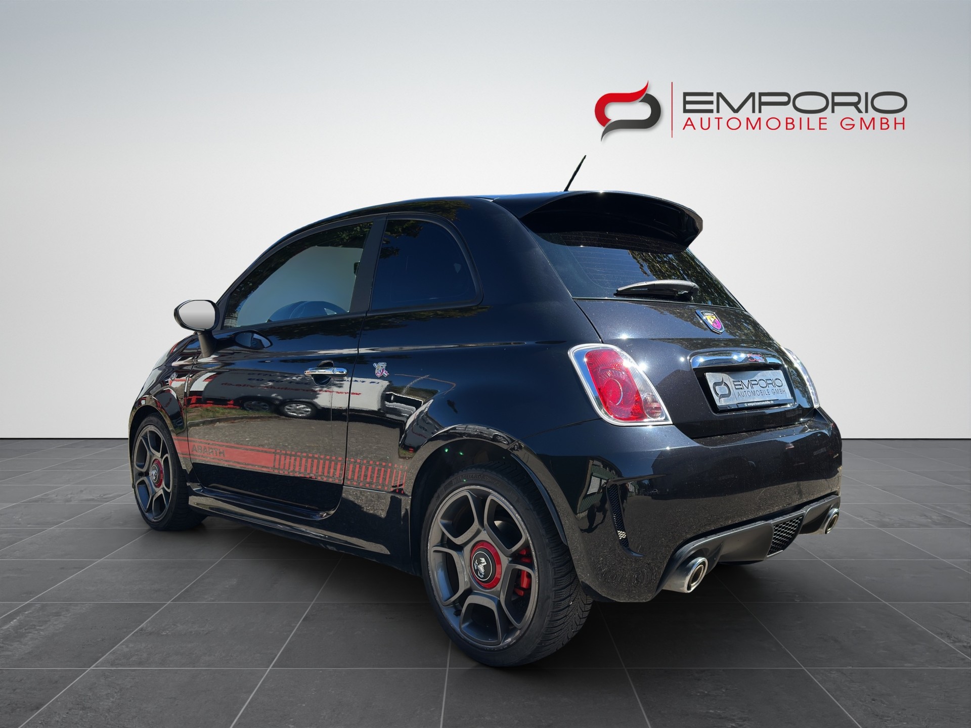 FIAT 500 1.4 16V Turbo Abarth-image-3