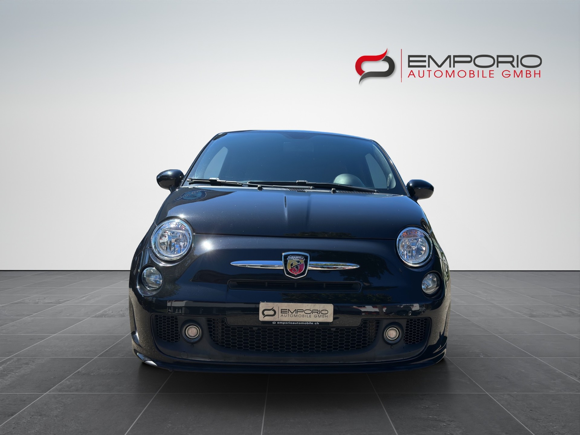 FIAT 500 1.4 16V Turbo Abarth-image-2