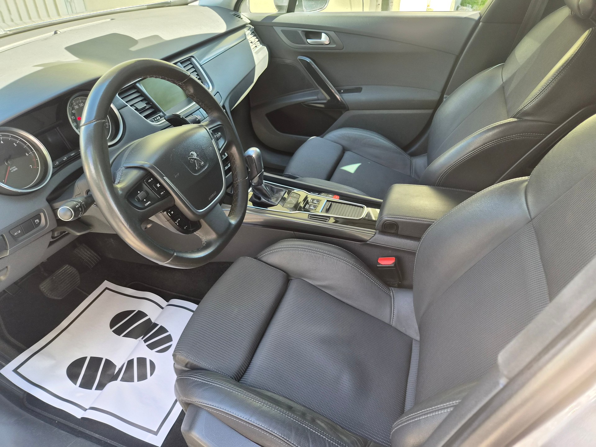 PEUGEOT 508 SW 1.6 THP Allure Automatic-image-11
