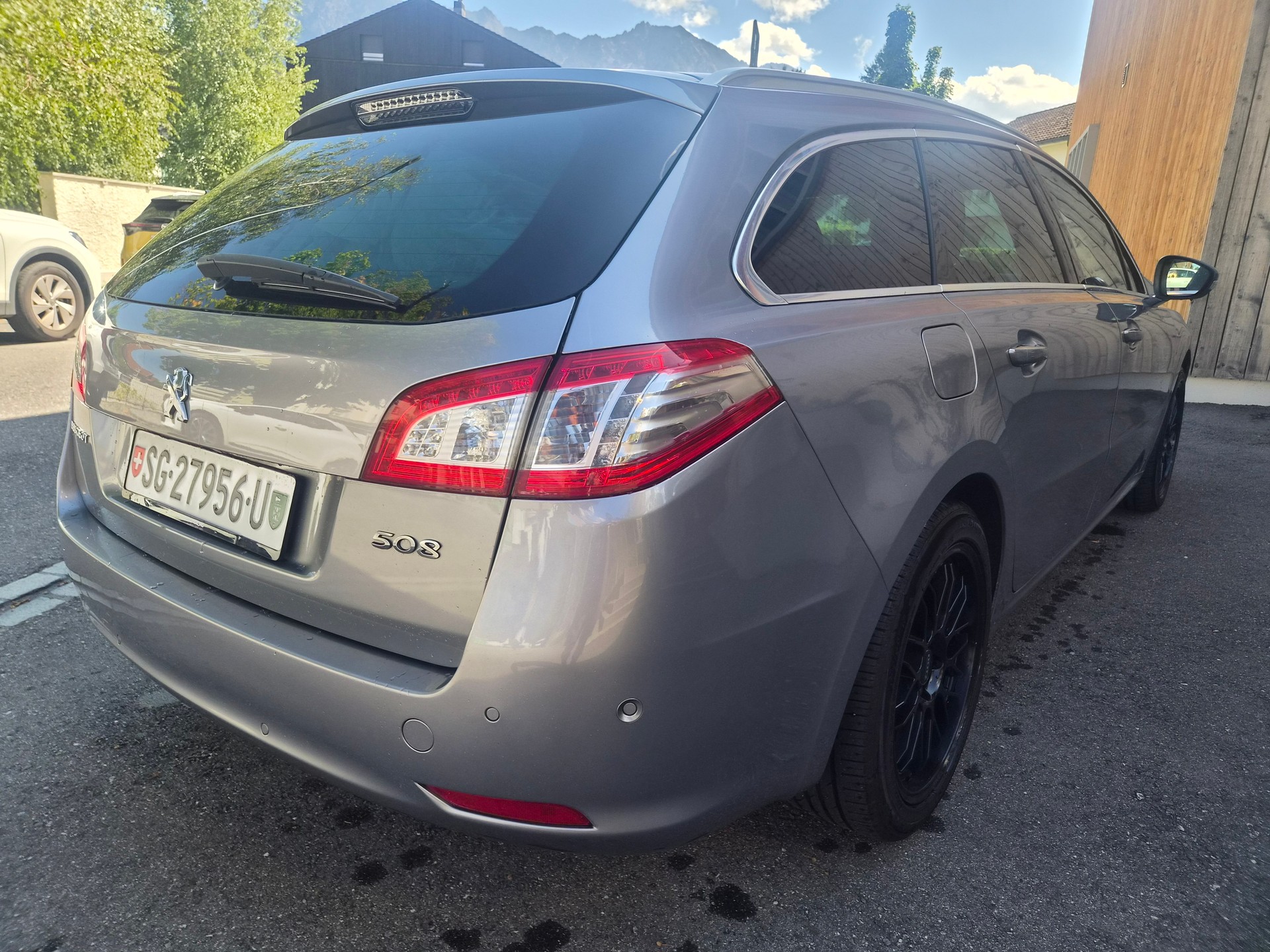 PEUGEOT 508 SW 1.6 THP Allure Automatic-image-7