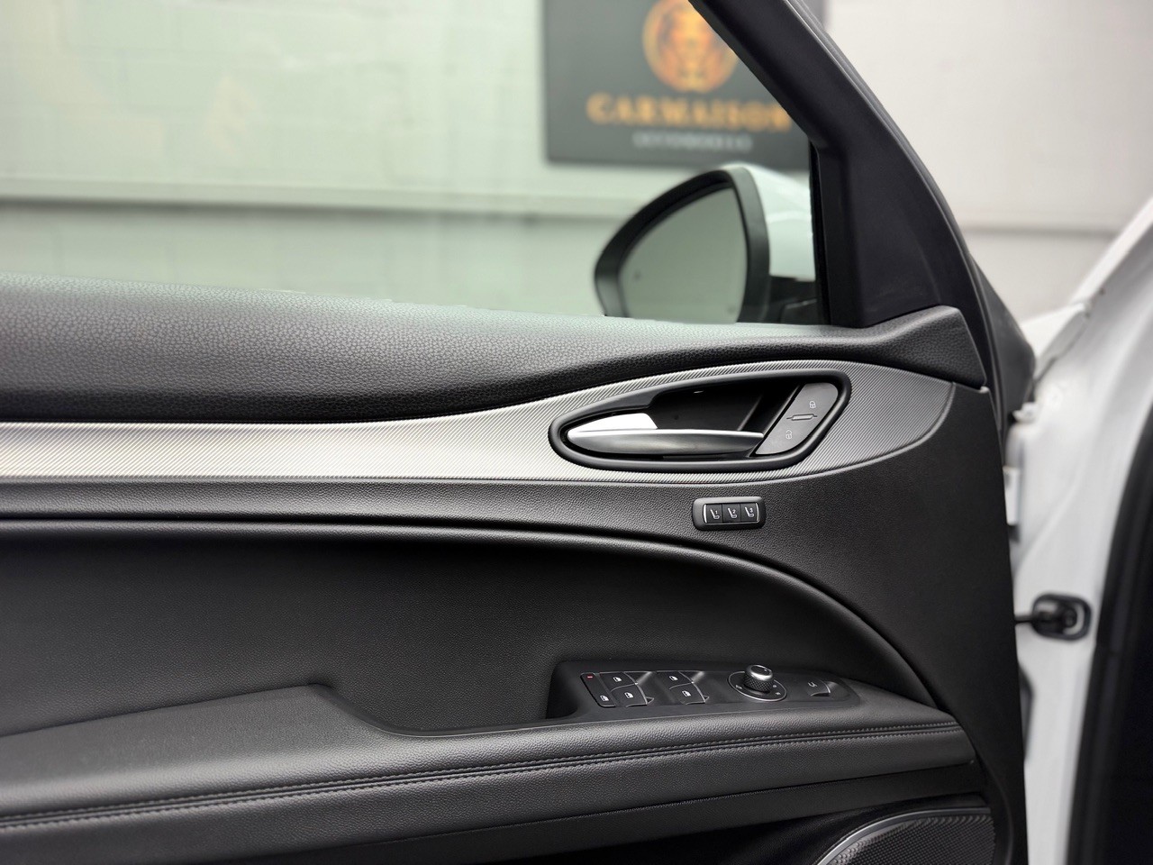 ALFA ROMEO Stelvio 2.0 Super Q4 Automatic | CH-Auto | 1. Hand | ACC Tempomat | Rückfahrkamera | Keyless | Facelift-image-12