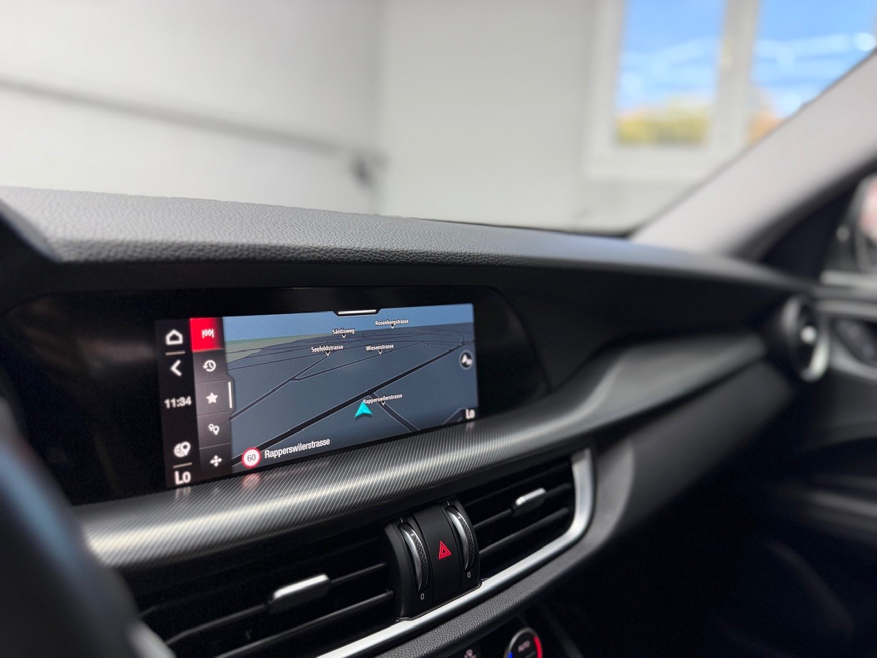 ALFA ROMEO Stelvio 2.0 Super Q4 Automatic | CH-Auto | 1. Hand | ACC Tempomat | Rückfahrkamera | Keyless | Facelift-image-28