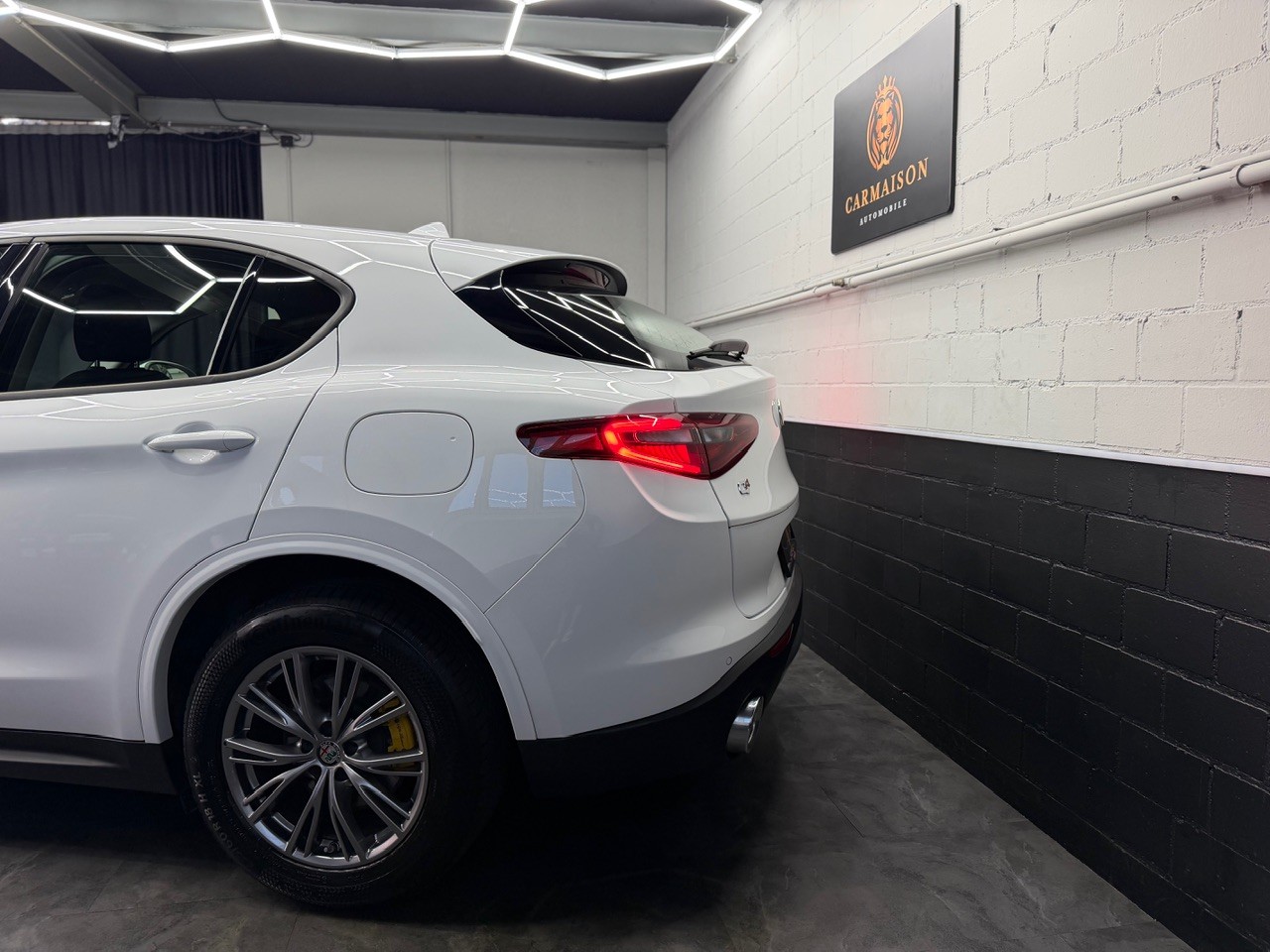 ALFA ROMEO Stelvio 2.0 Super Q4 Automatic | CH-Auto | 1. Hand | ACC Tempomat | Rückfahrkamera | Keyless | Facelift-showroom-element-3