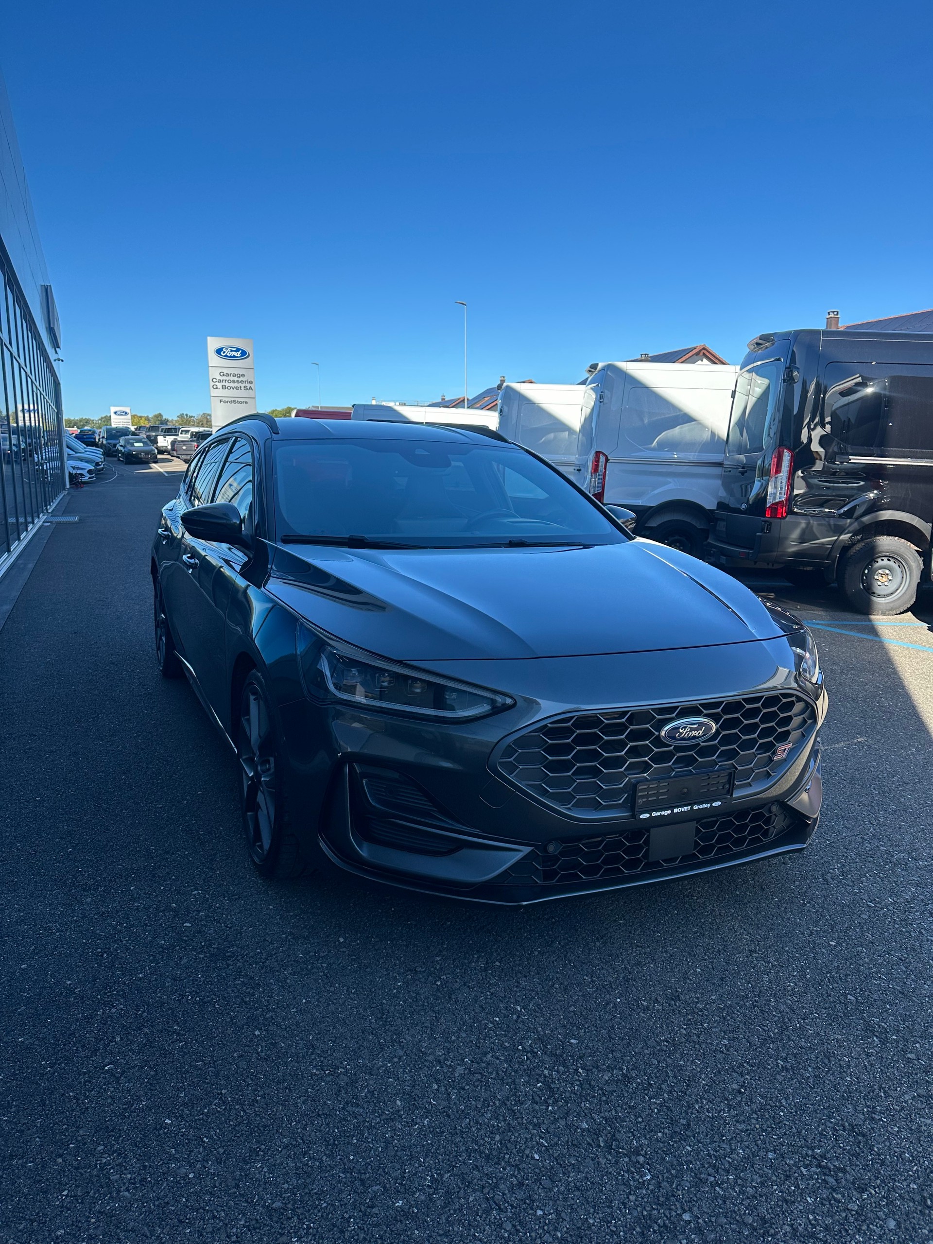 FORD Focus Station Wagon 2.3 EcoB ST X-image-7