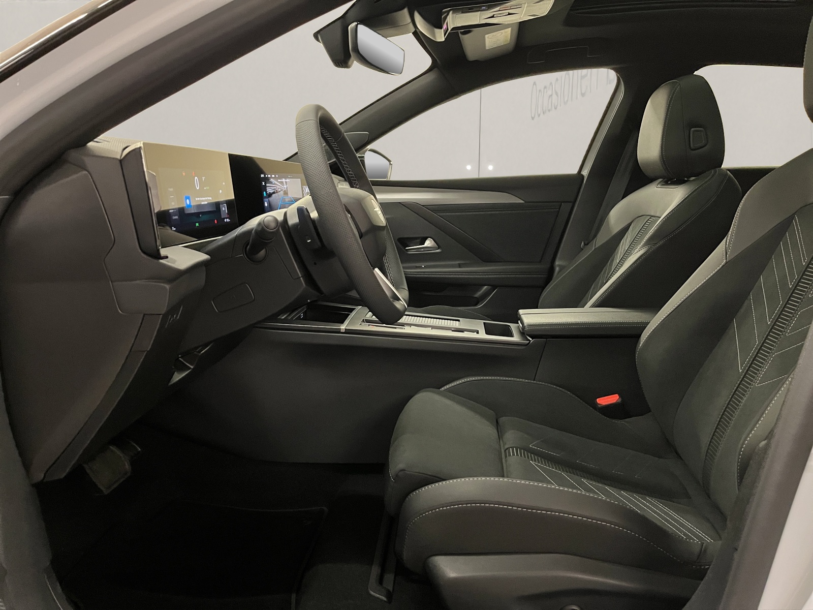 OPEL Astra-e Sports Tourer Ultimate-image-6
