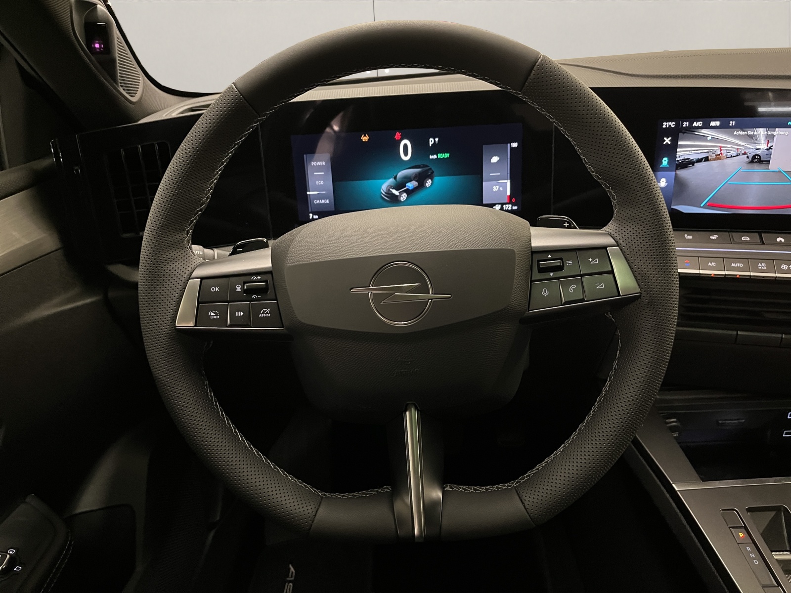 OPEL Astra-e Sports Tourer Ultimate-image-8