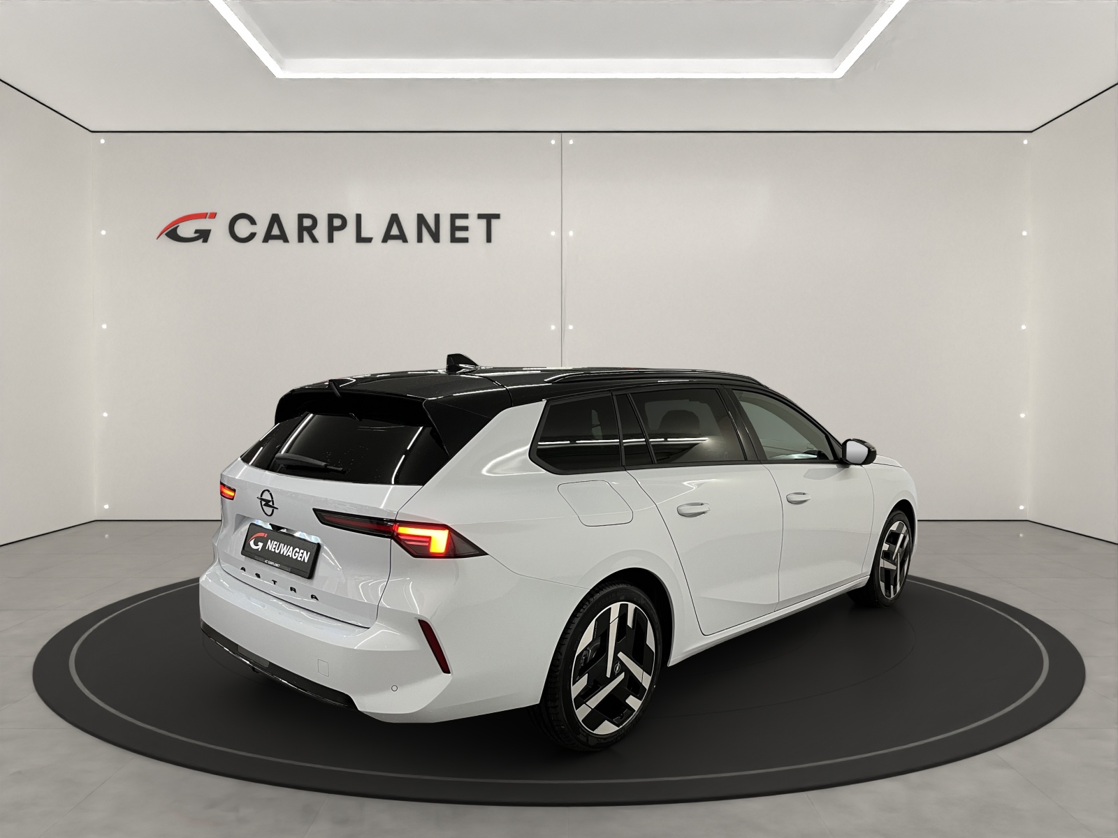 OPEL Astra-e Sports Tourer Ultimate-image-4