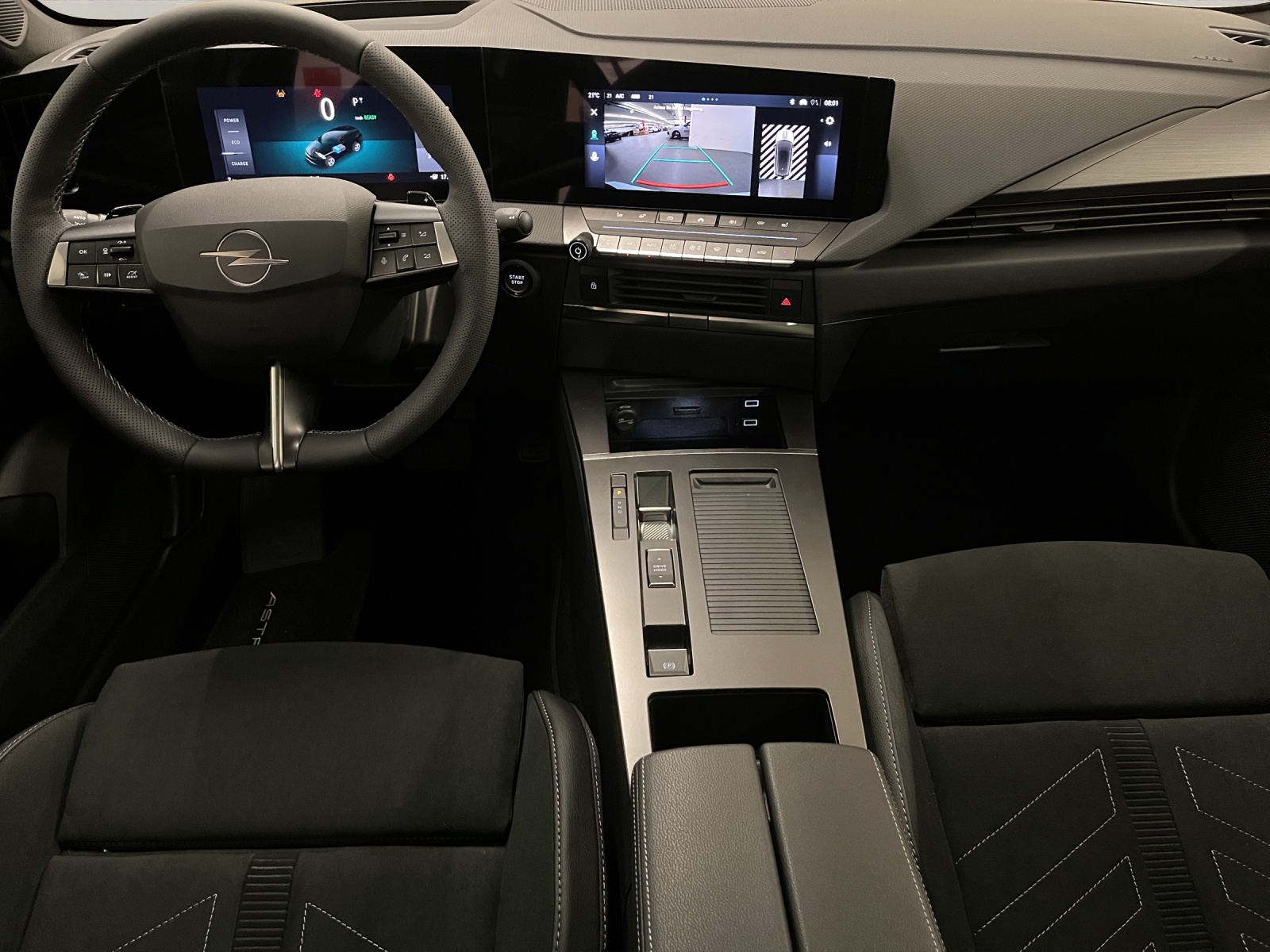 OPEL Astra-e Sports Tourer Ultimate-image-7