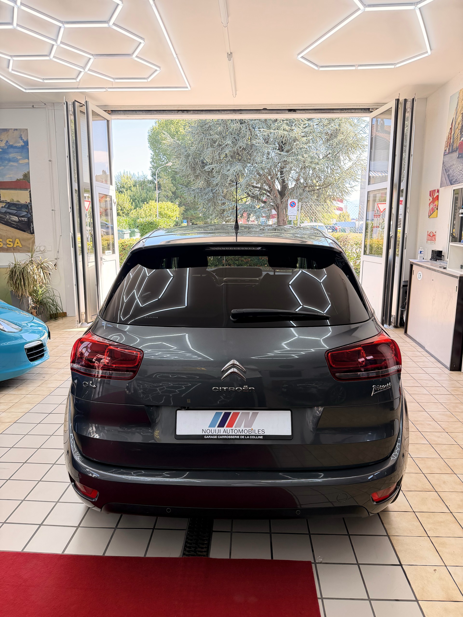 CITROEN C4 Picasso 1.6 e-HDi Intensive ETG6-image-4