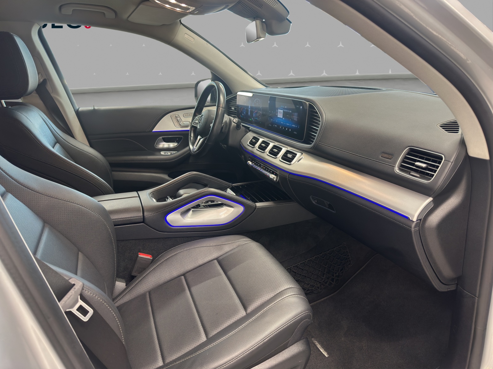 MERCEDES-BENZ GLE 450 4Matic AMG Line 9G-Tronic-image-8