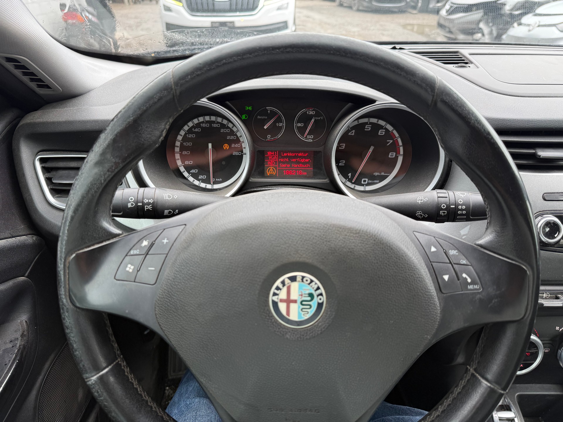 ALFA ROMEO Giulietta 1.4 T Distinctive-image-9