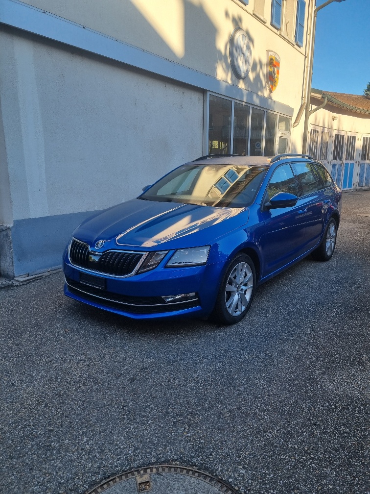 SKODA Octavia Combi 2.0 TSI Style 4x4 DSG-image-1