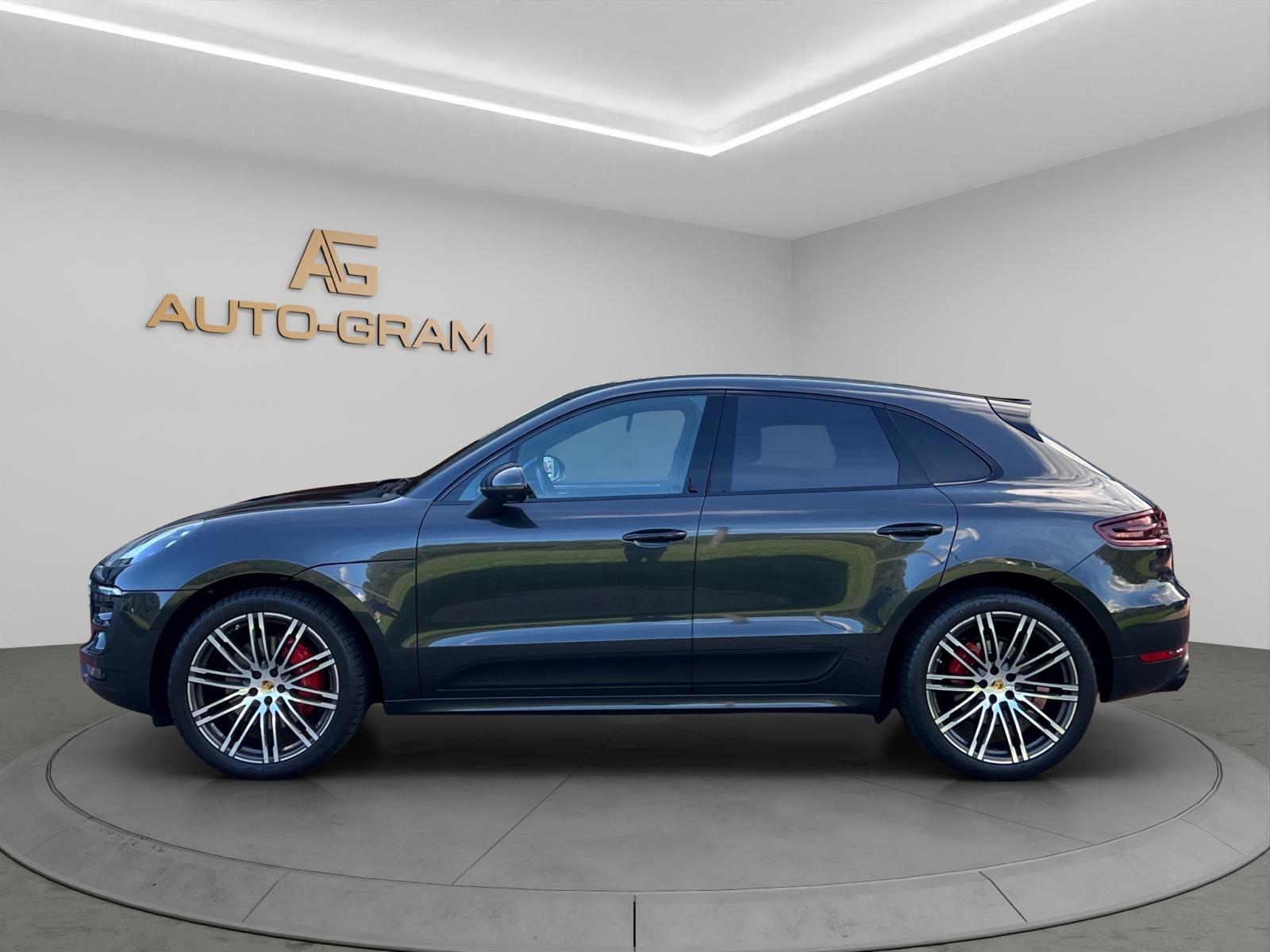 PORSCHE Macan GTS PDK-image-1