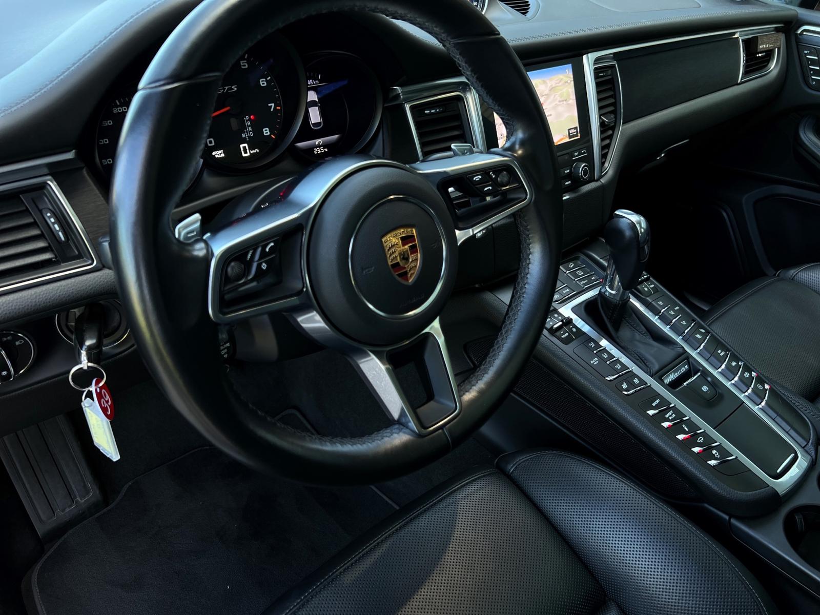 PORSCHE Macan GTS PDK-image-17