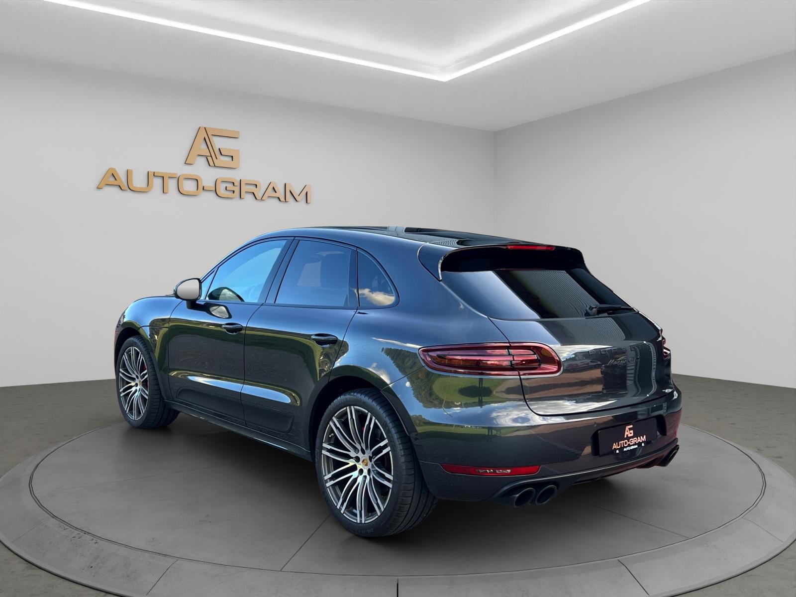 PORSCHE Macan GTS PDK-image-2