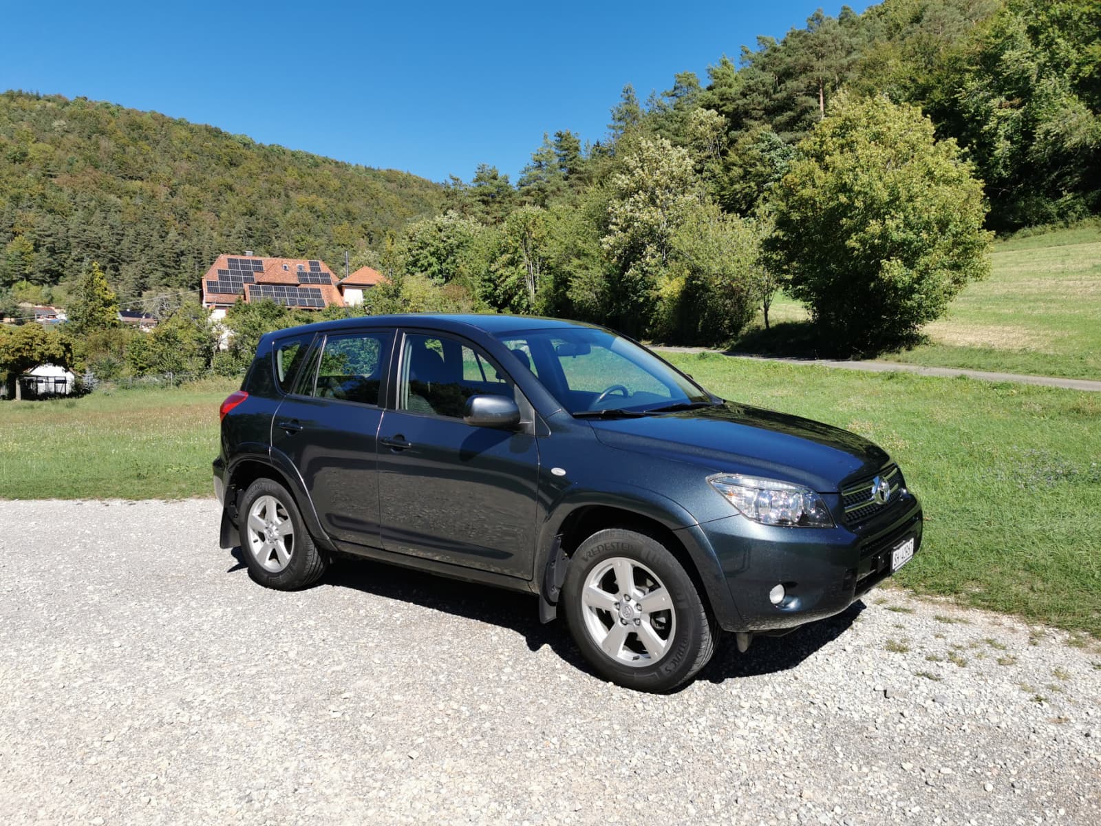 TOYOTA 2.2 D-4D 177 Linea Luna-image-0