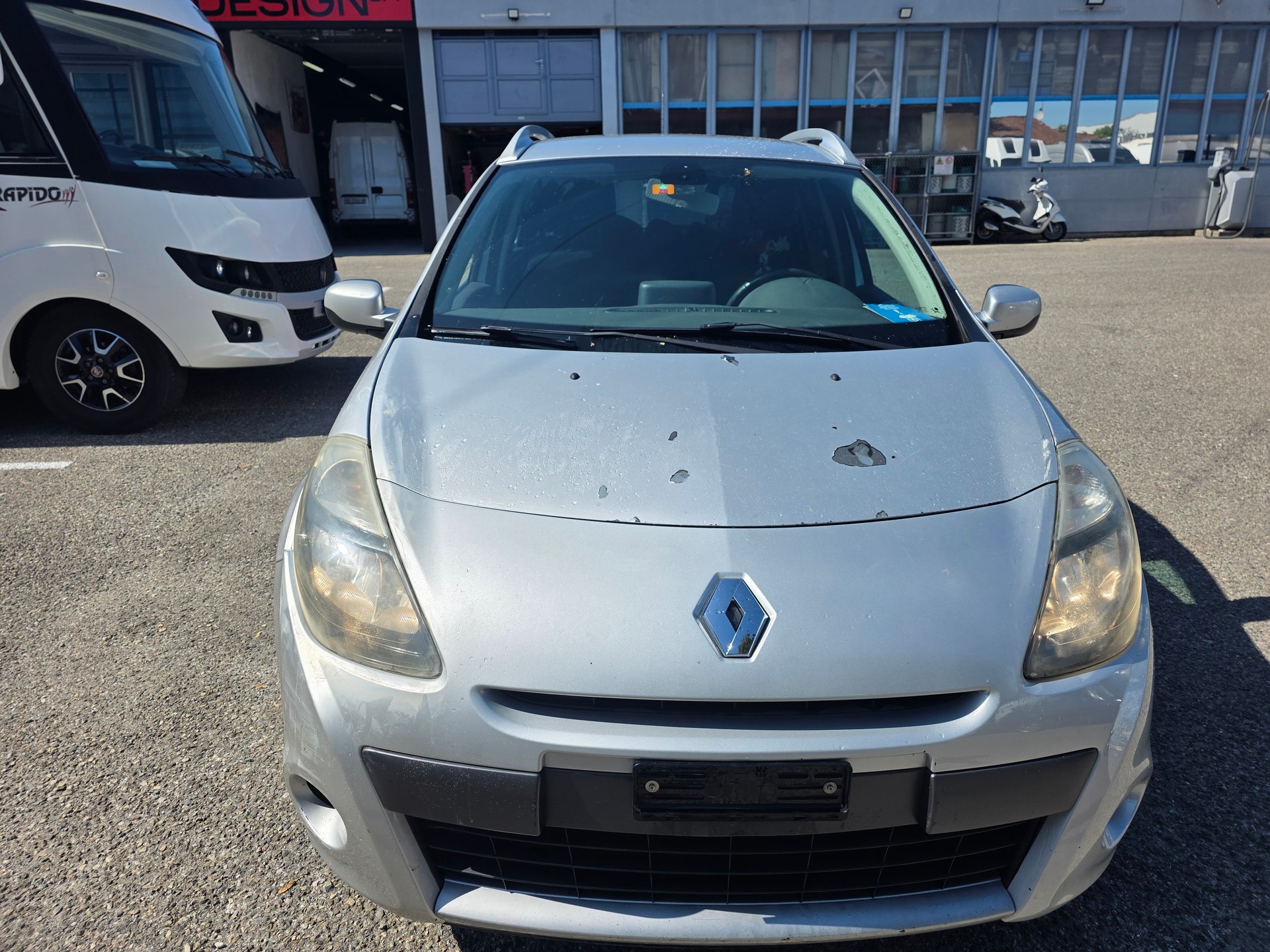 RENAULT Clio Grandtour 1.2 16V Turbo Dynamique-image-0