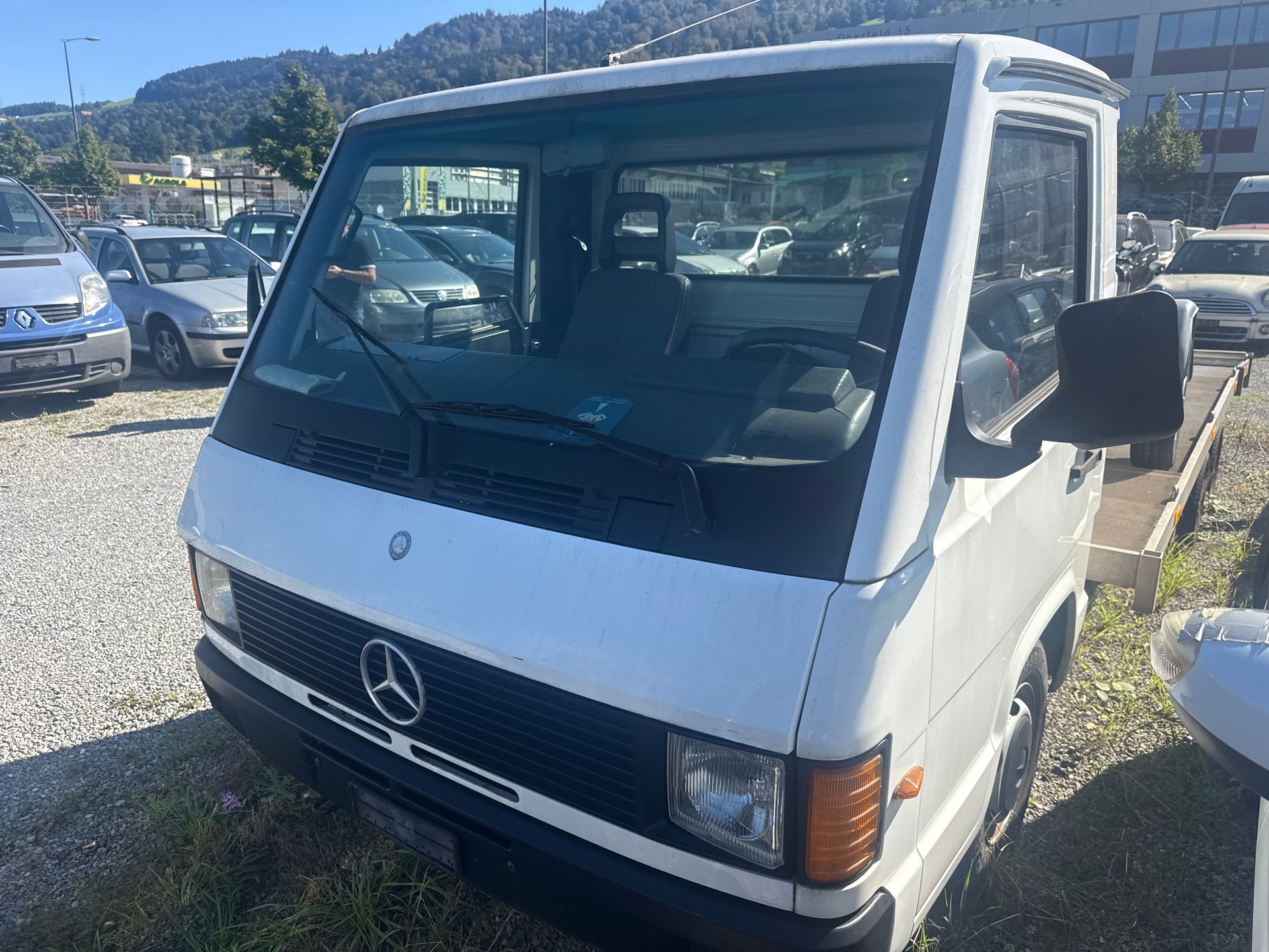 MERCEDES-BENZ 100 D (631/26)-image-2