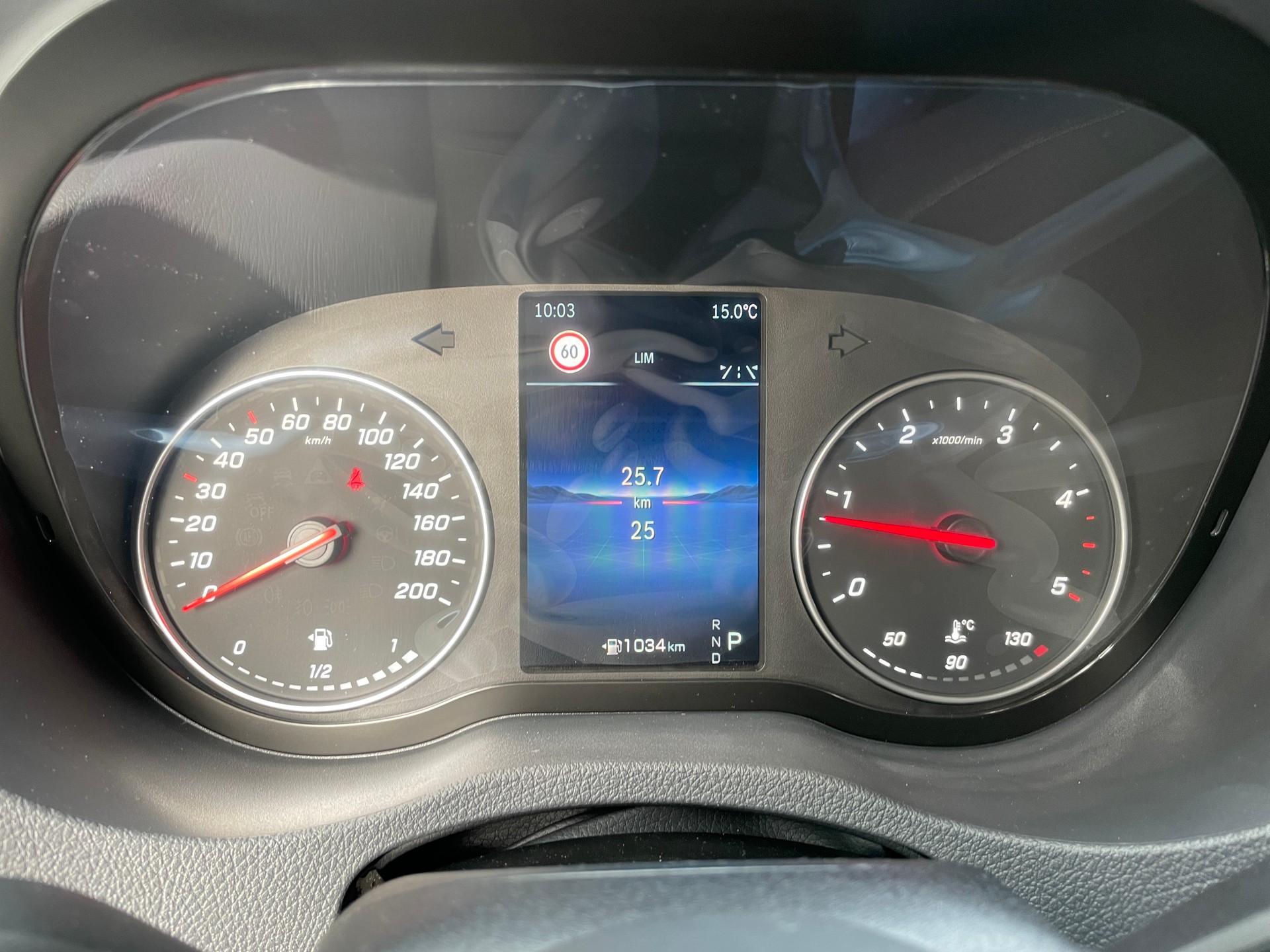 MERCEDES-BENZ Sprinter 319 CDI Lang 9G-TRONIC 4x4 ALLRAD-image-15