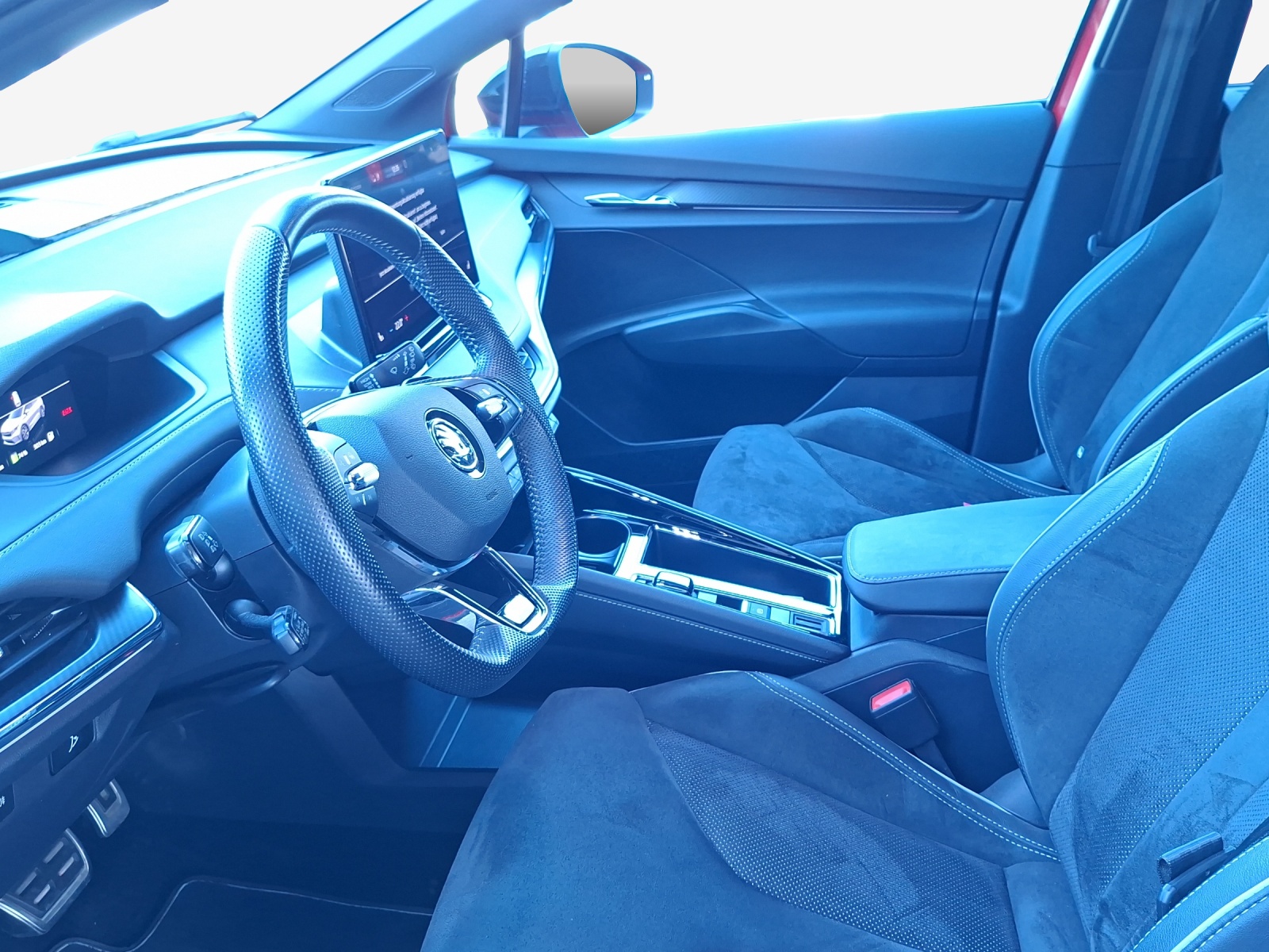 SKODA Enyaq iV 80x SportLine-image-8