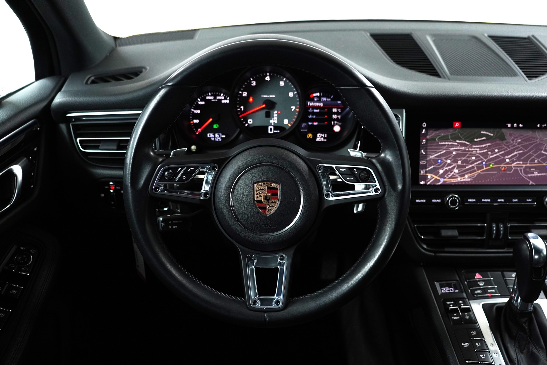 PORSCHE Macan S PDK-image-13