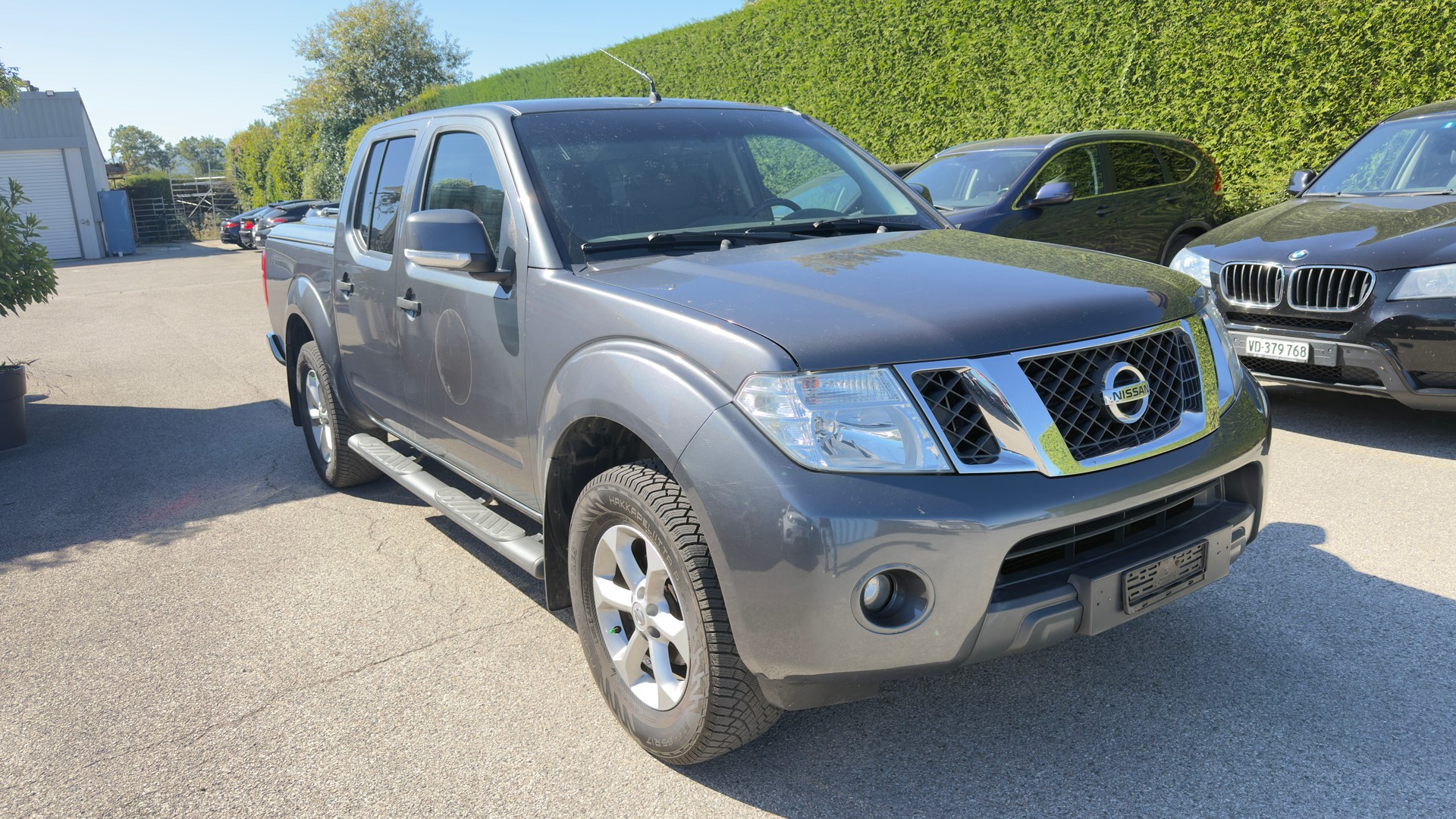 NISSAN Navara Double Cab LE 2.5 dCi 4WD LB Automat-image-0