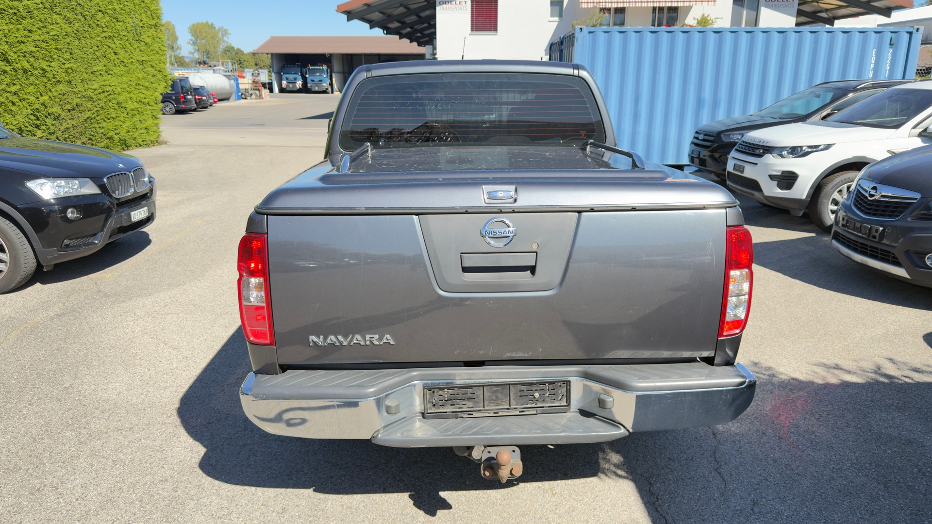 NISSAN Navara Double Cab LE 2.5 dCi 4WD LB Automat-image-5