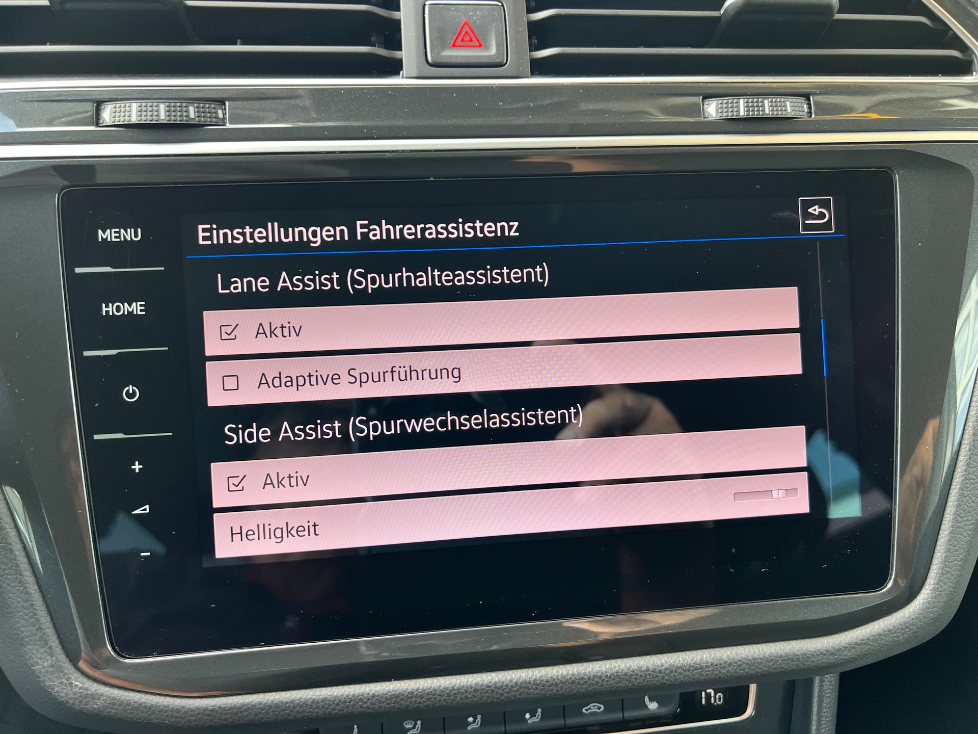 VW Tiguan 2.0TSI Highline R-Line 4x4 DSG *** Anhängerkupplung 2500 kg. * frisch ab MFK * 12 / 24 Mt. Garantie möglich **-image-23
