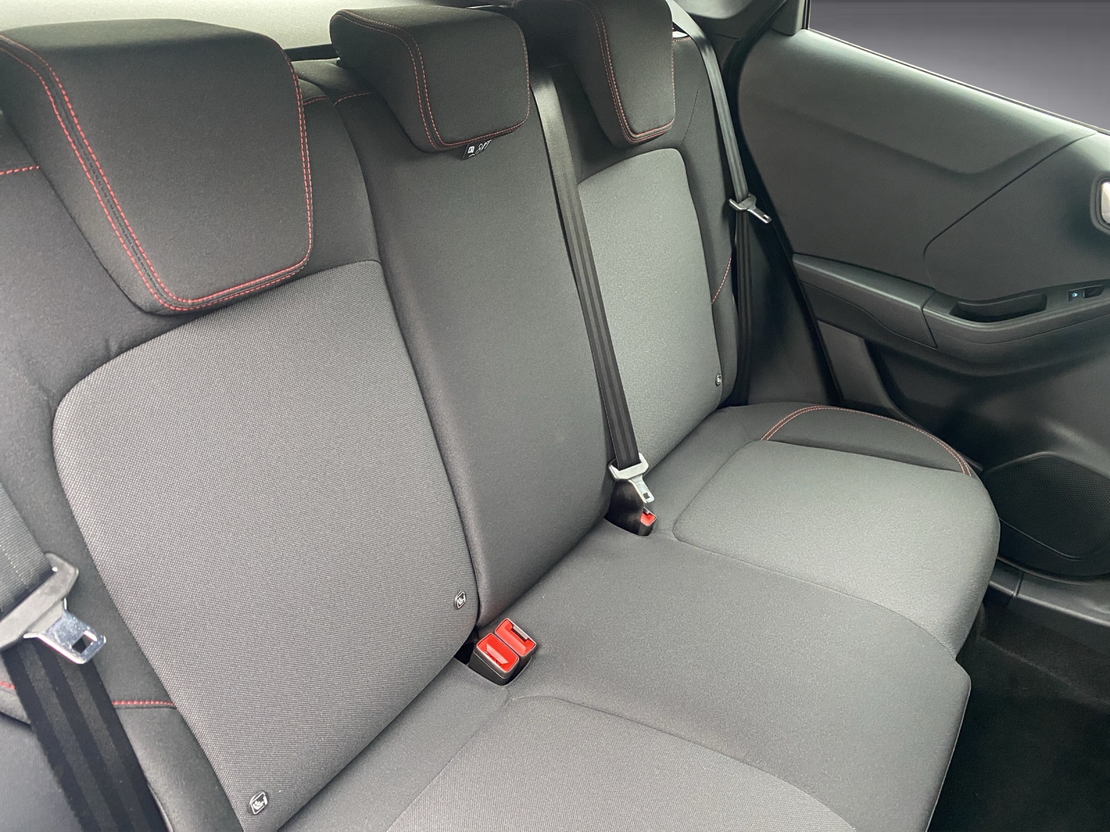 FORD Puma 1.0 EcoB Hybrid 155 ST-Line-image-14