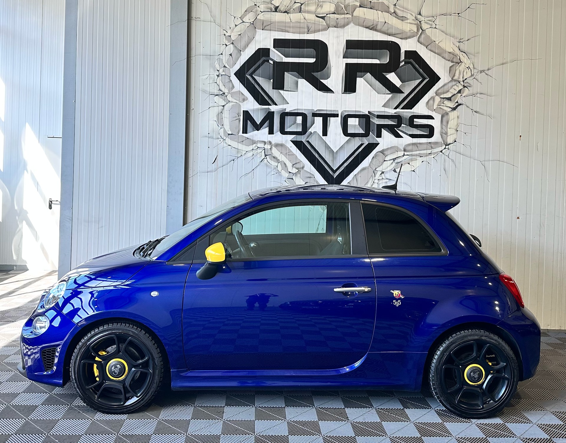 FIAT 595 1.4 16V Turbo Abarth Pista-image-1