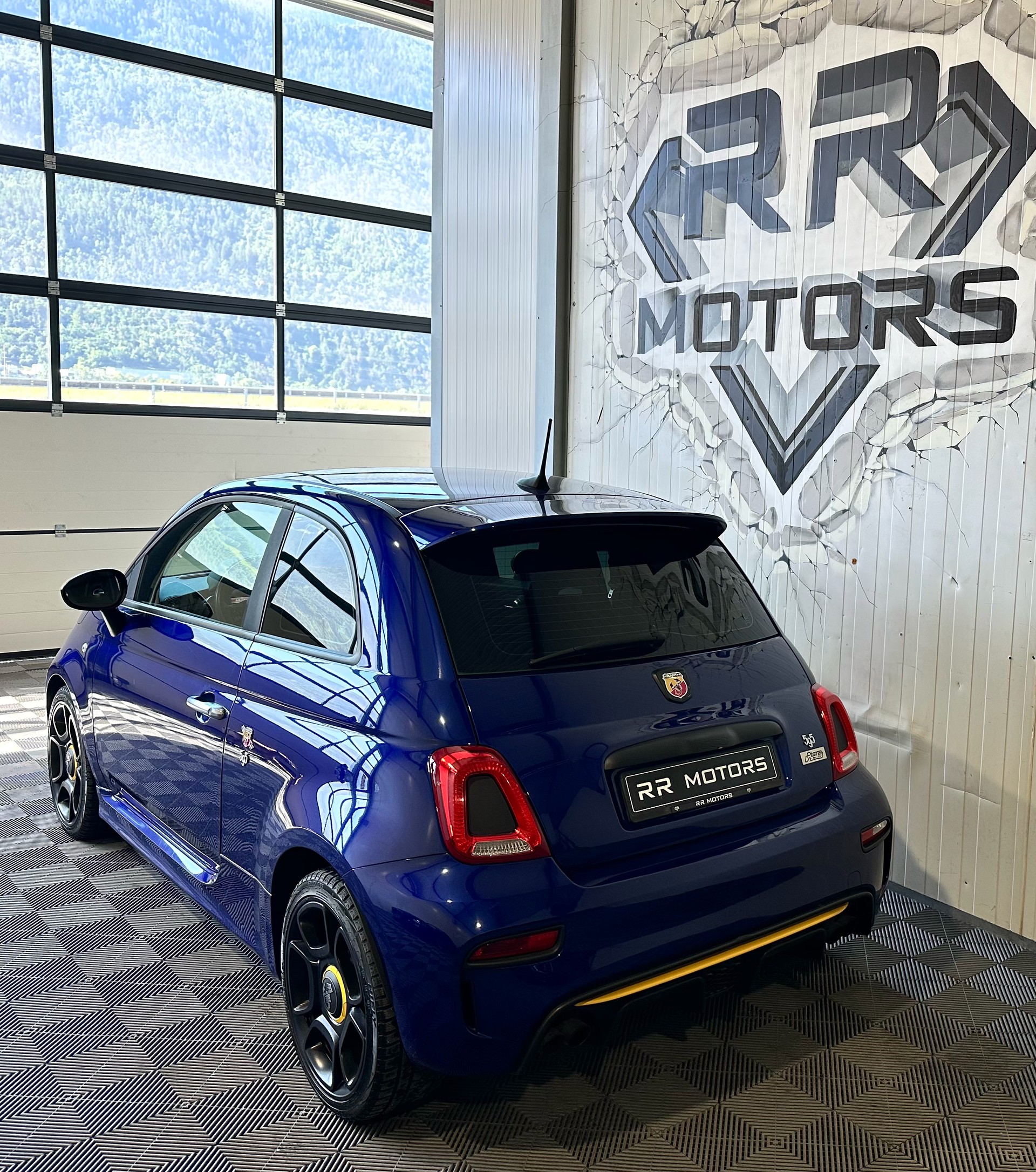 FIAT 595 1.4 16V Turbo Abarth Pista-image-2
