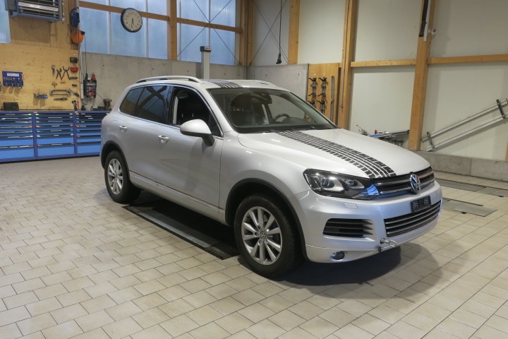 VW Touareg 3.0 TDI BlueMotion Technology Tiptronic-image-3