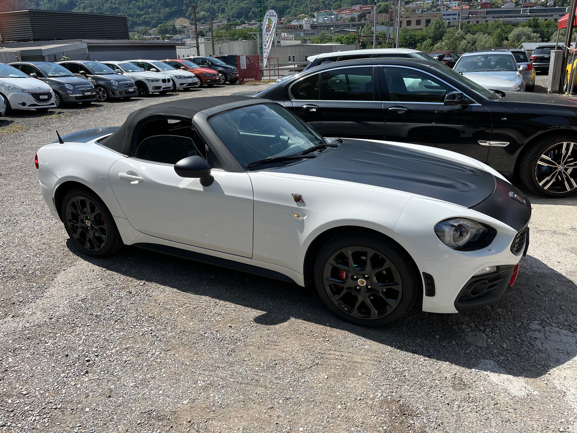 FIAT 124 Abarth Spider-image-2