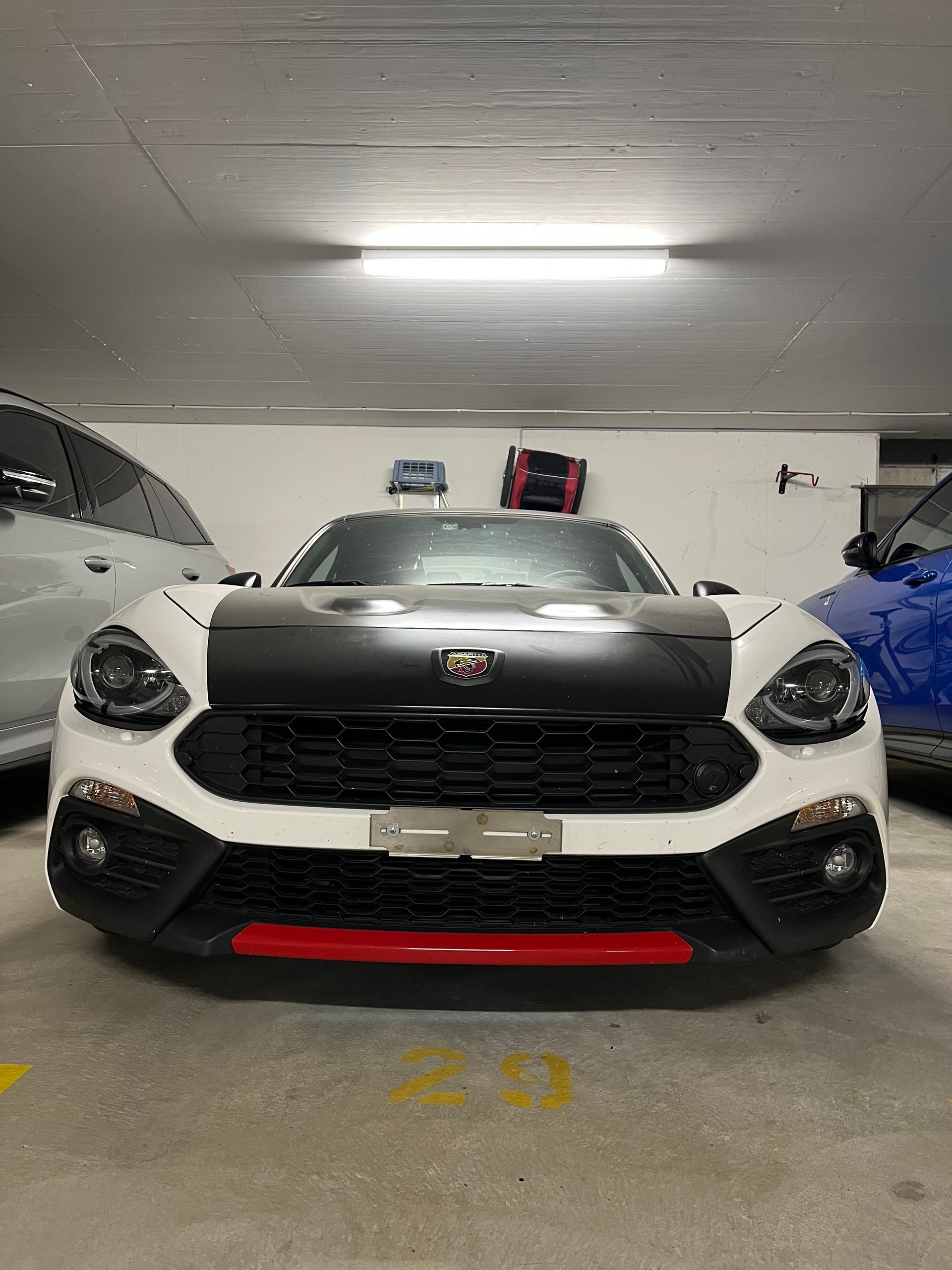 FIAT 124 Abarth Spider-image-3