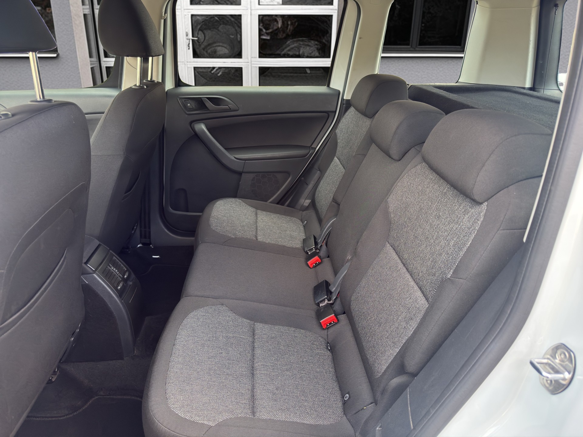SKODA Yeti 1.4 TSI Active Outdoor 4x4 DSG-image-14