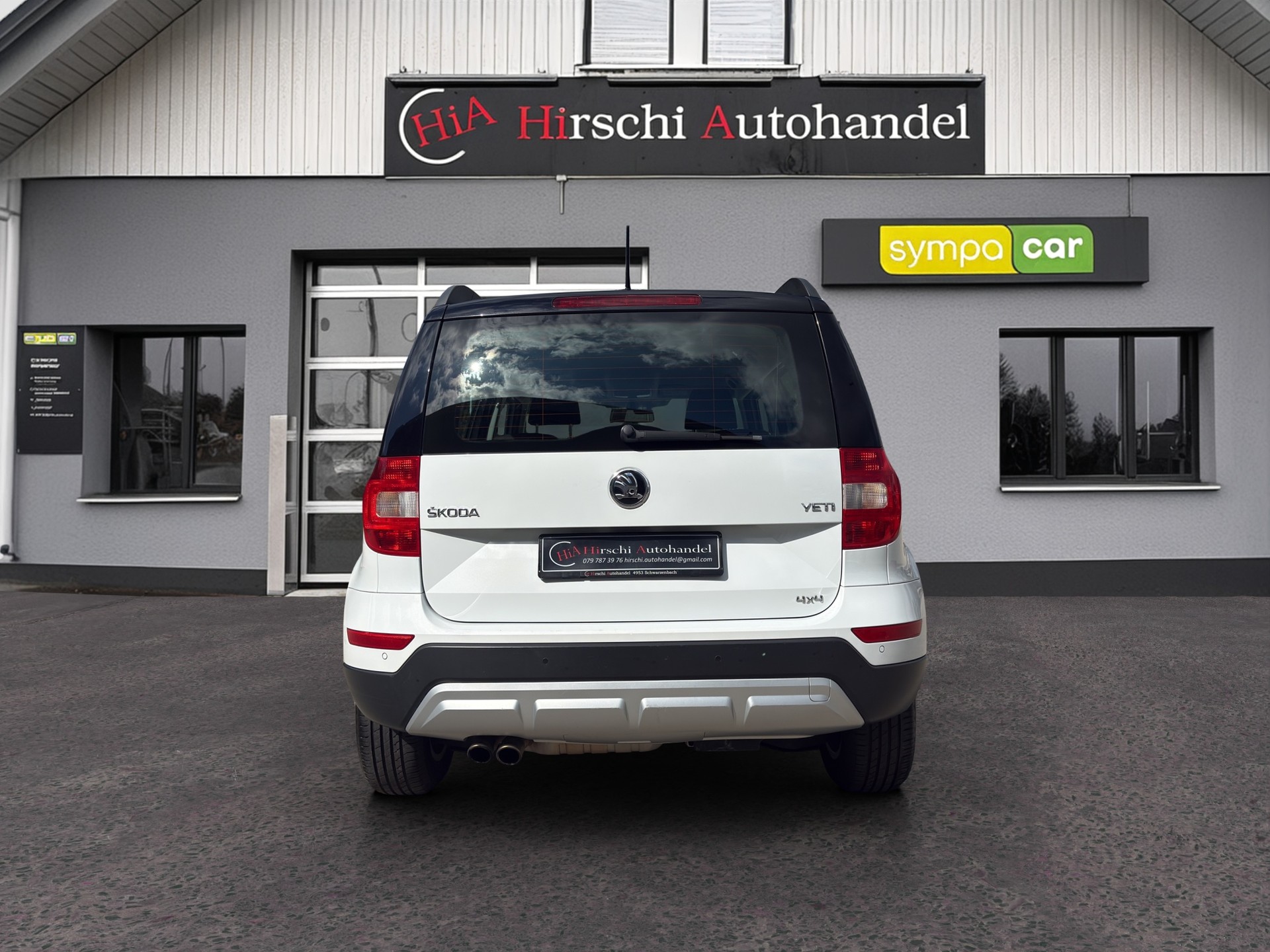 SKODA Yeti 1.4 TSI Active Outdoor 4x4 DSG-image-8