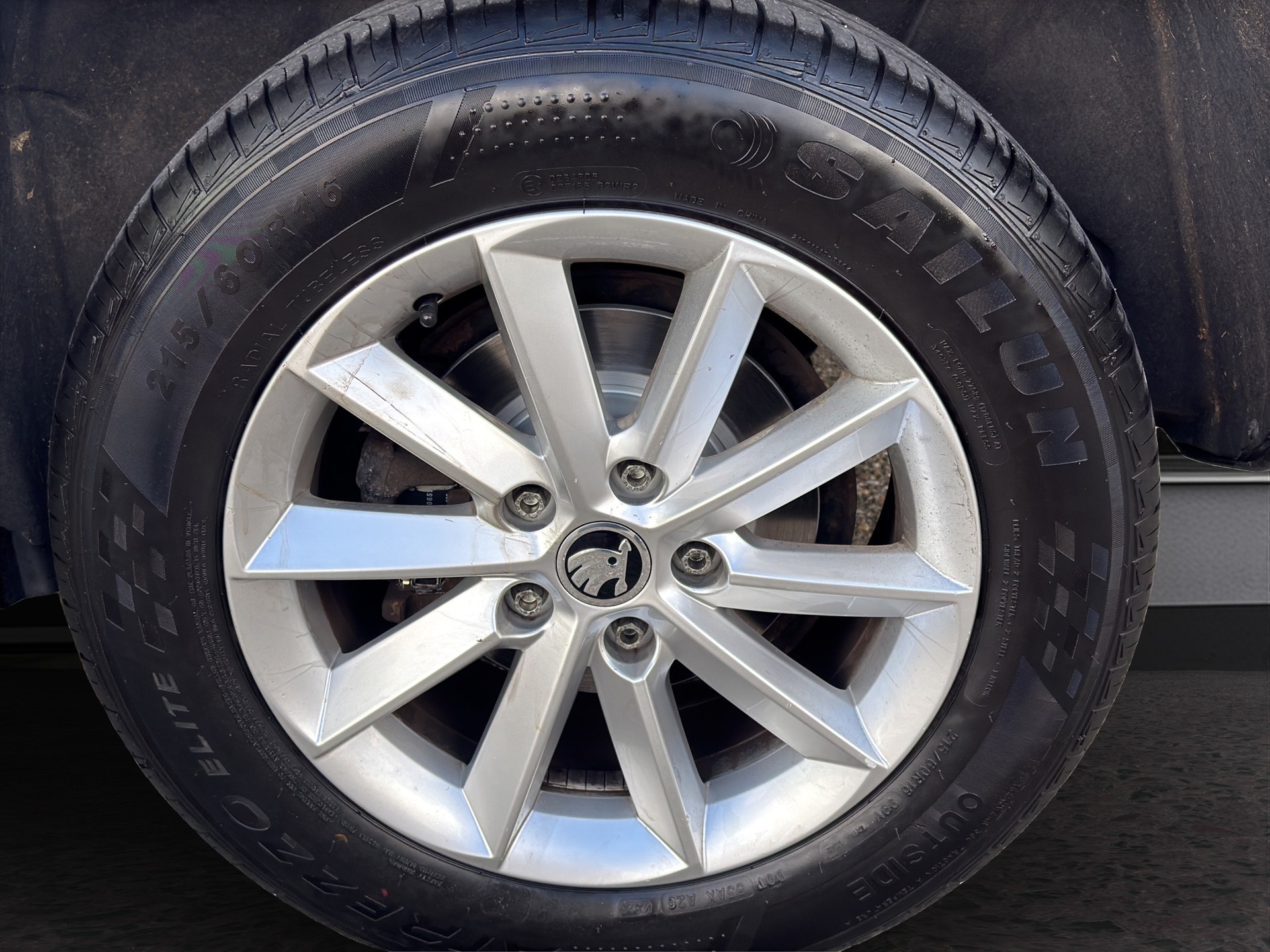 SKODA Yeti 1.4 TSI Active Outdoor 4x4 DSG-image-24