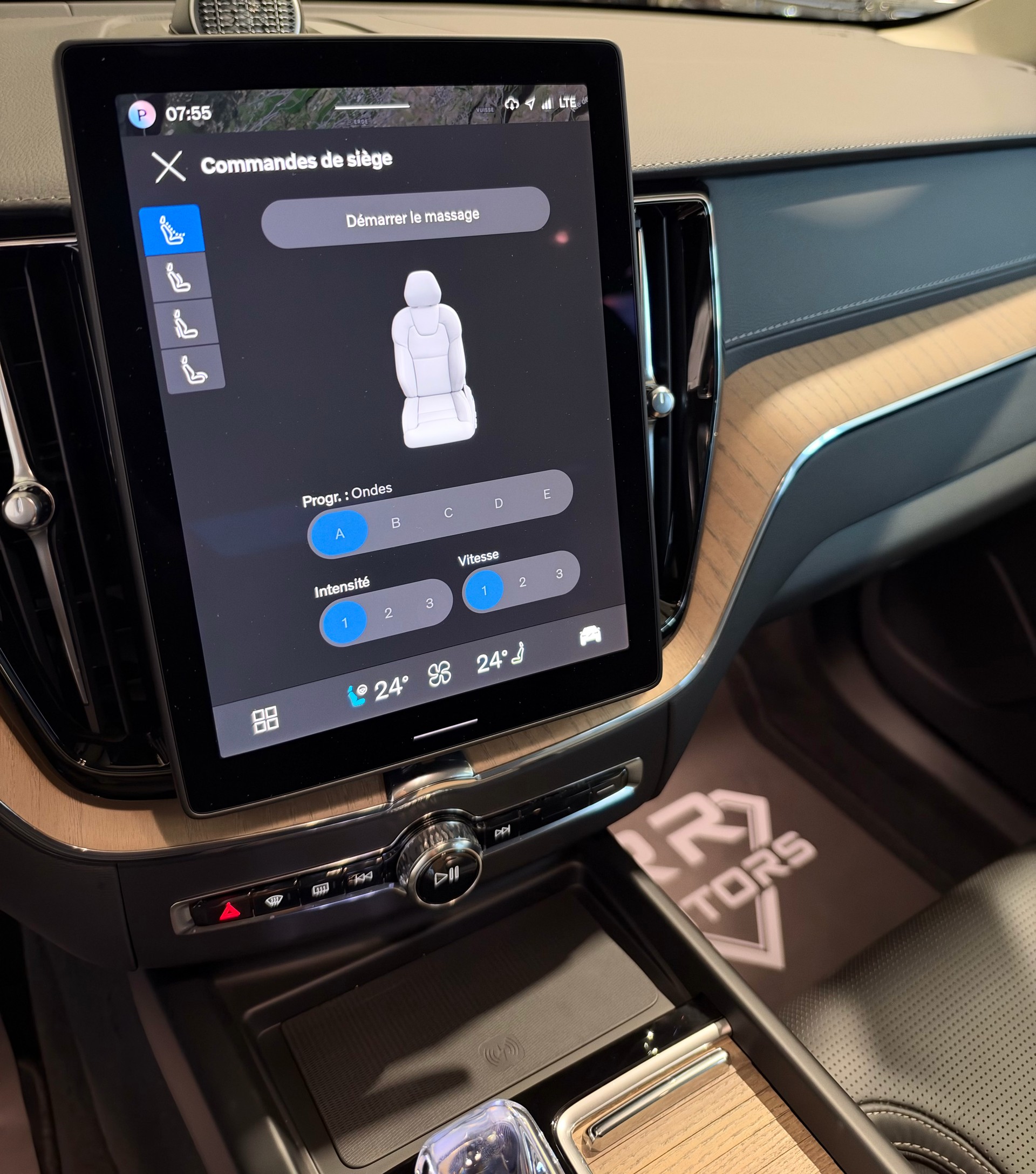 VOLVO XC60 B5 Benzin Mild Hybrid AWD Ultra Dark Geartronic-image-10