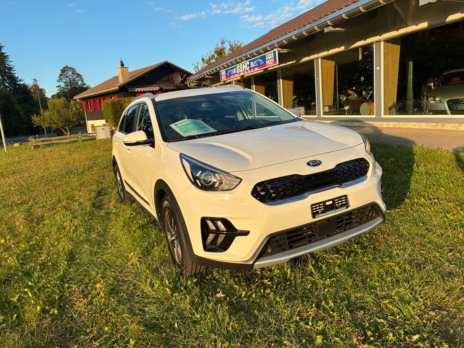 KIA Niro 1.6GDi Hybrid Power 25 DCT-image-2