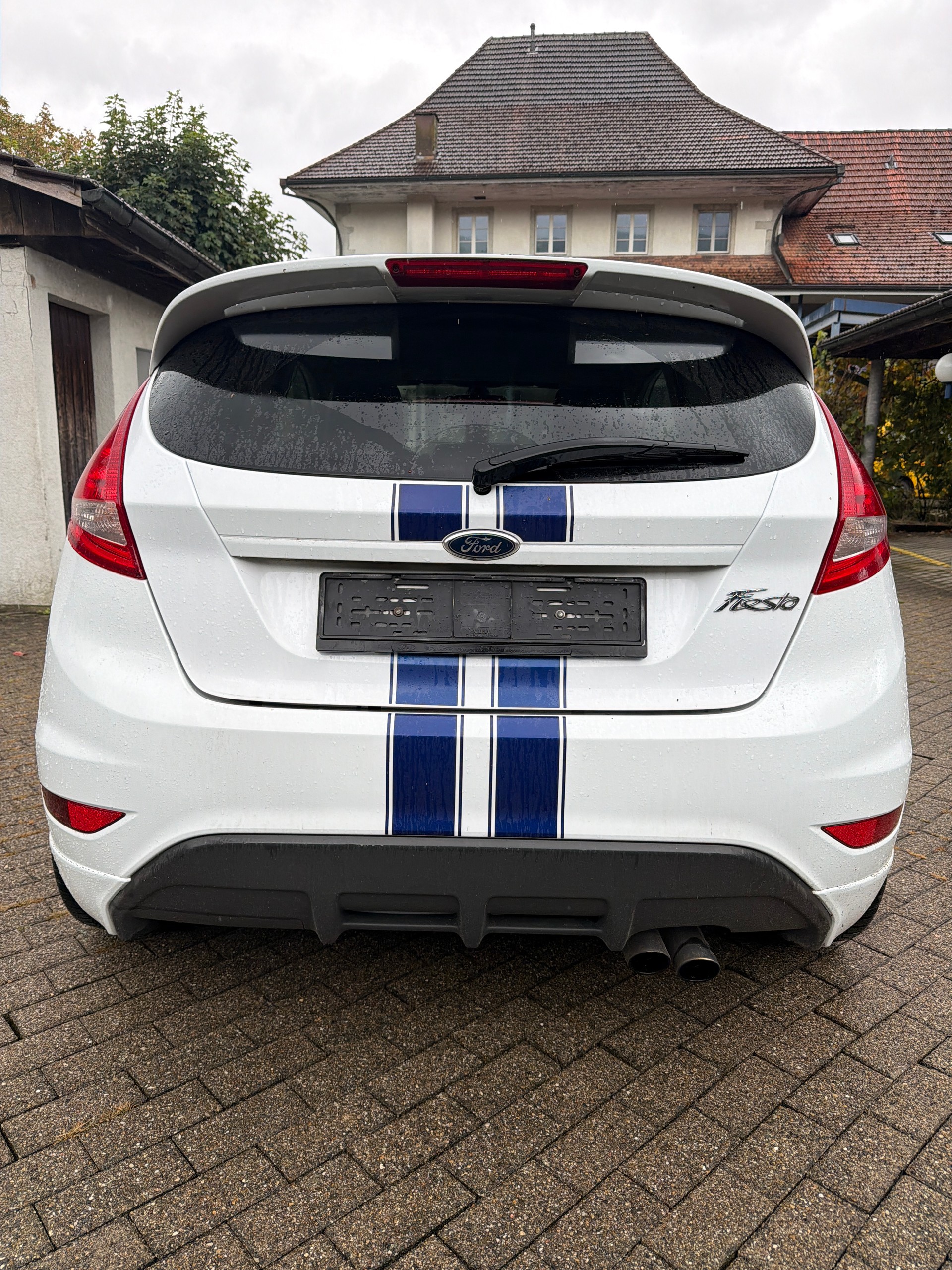 FORD Fiesta 1.6 16V Sport+-image-4