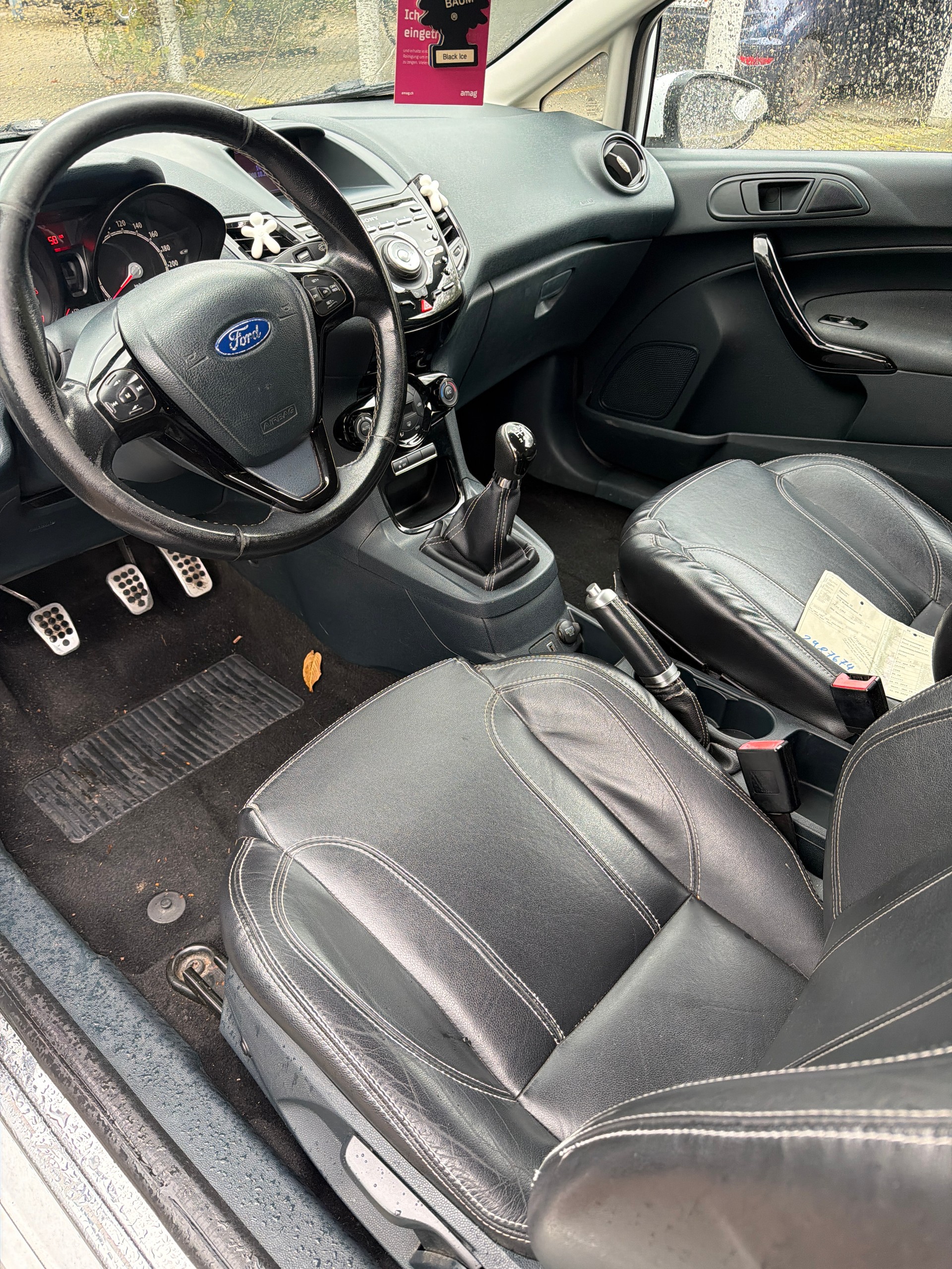 FORD Fiesta 1.6 16V Sport+-image-12