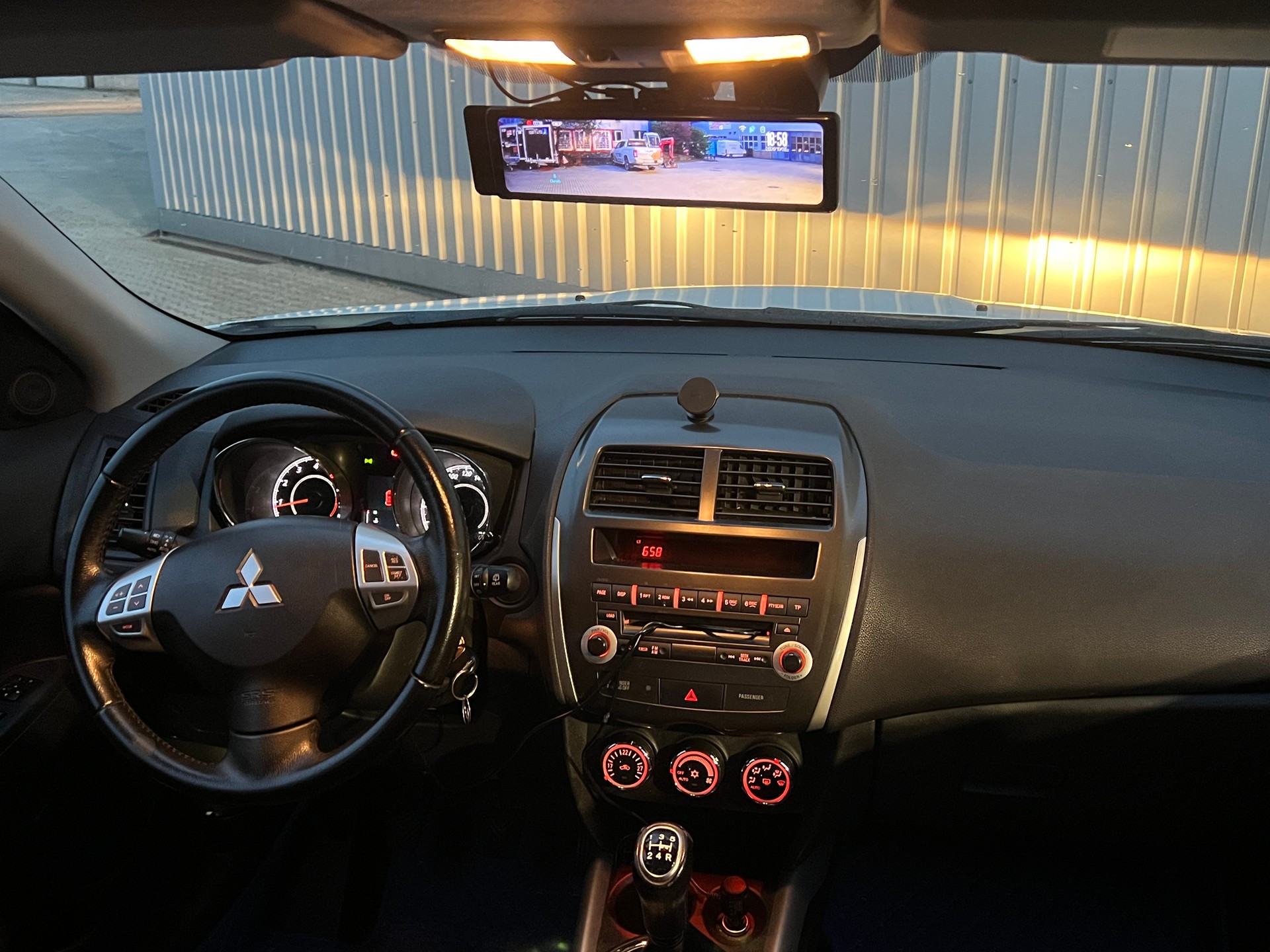 MITSUBISHI ASX 1.6 Super Jubilé 2WD-image-9