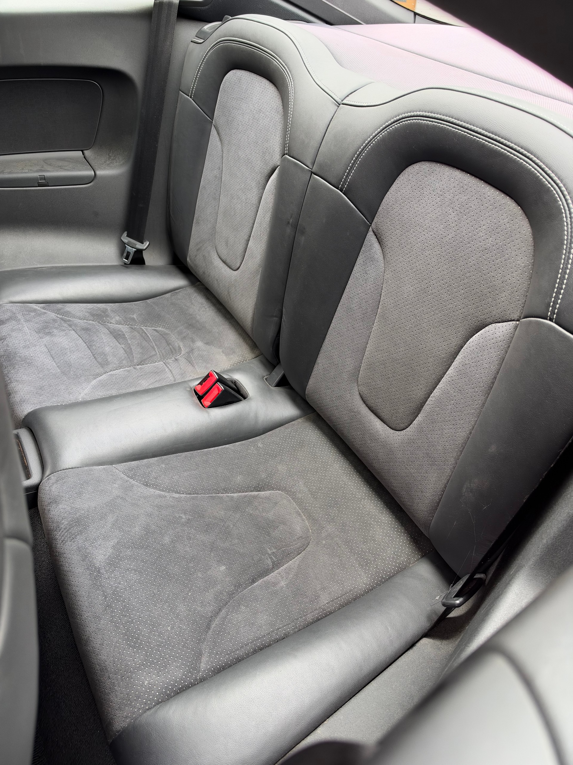 AUDI TT Coupé 2.0 TFSI-image-11