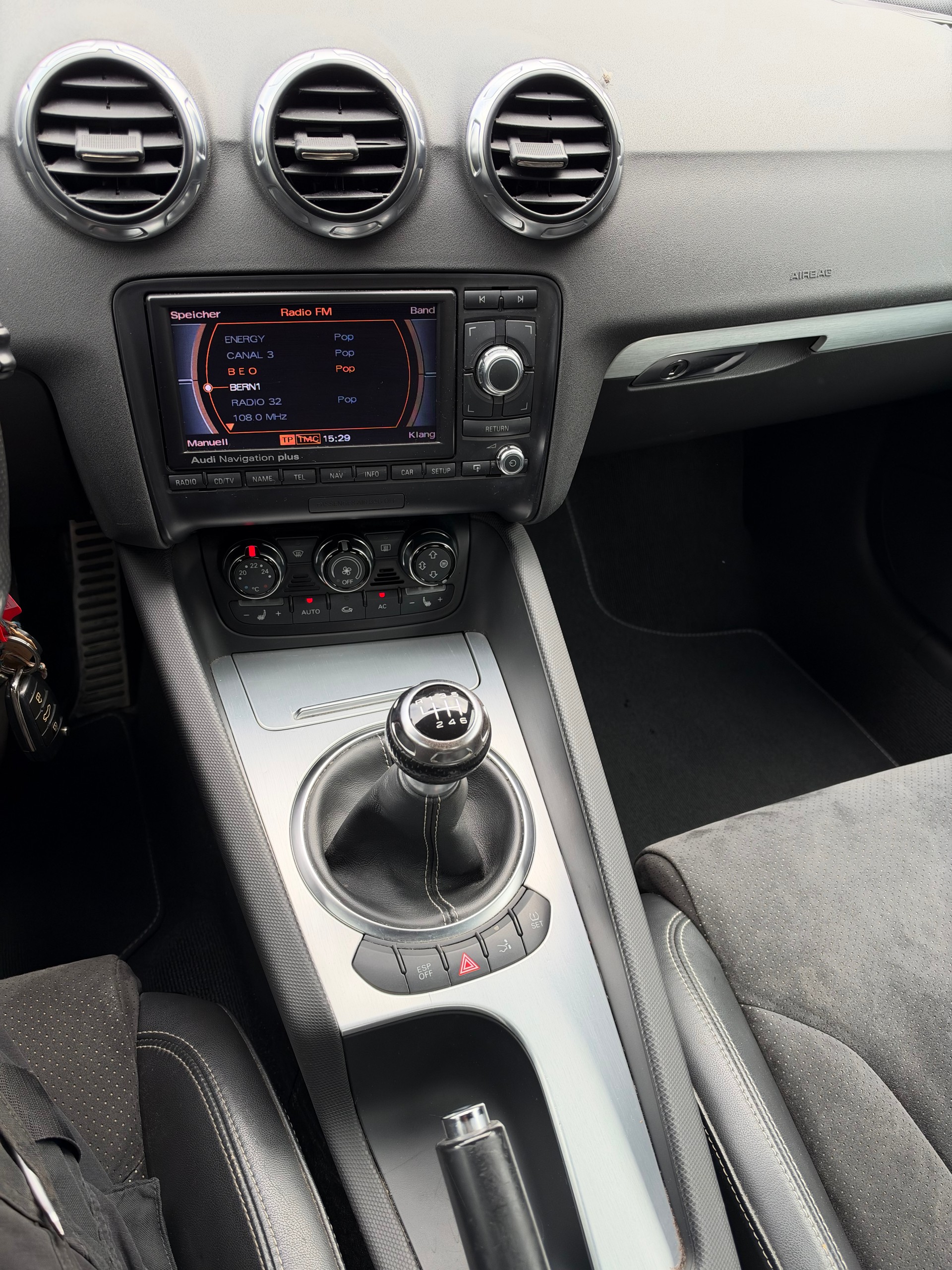 AUDI TT Coupé 2.0 TFSI-image-9