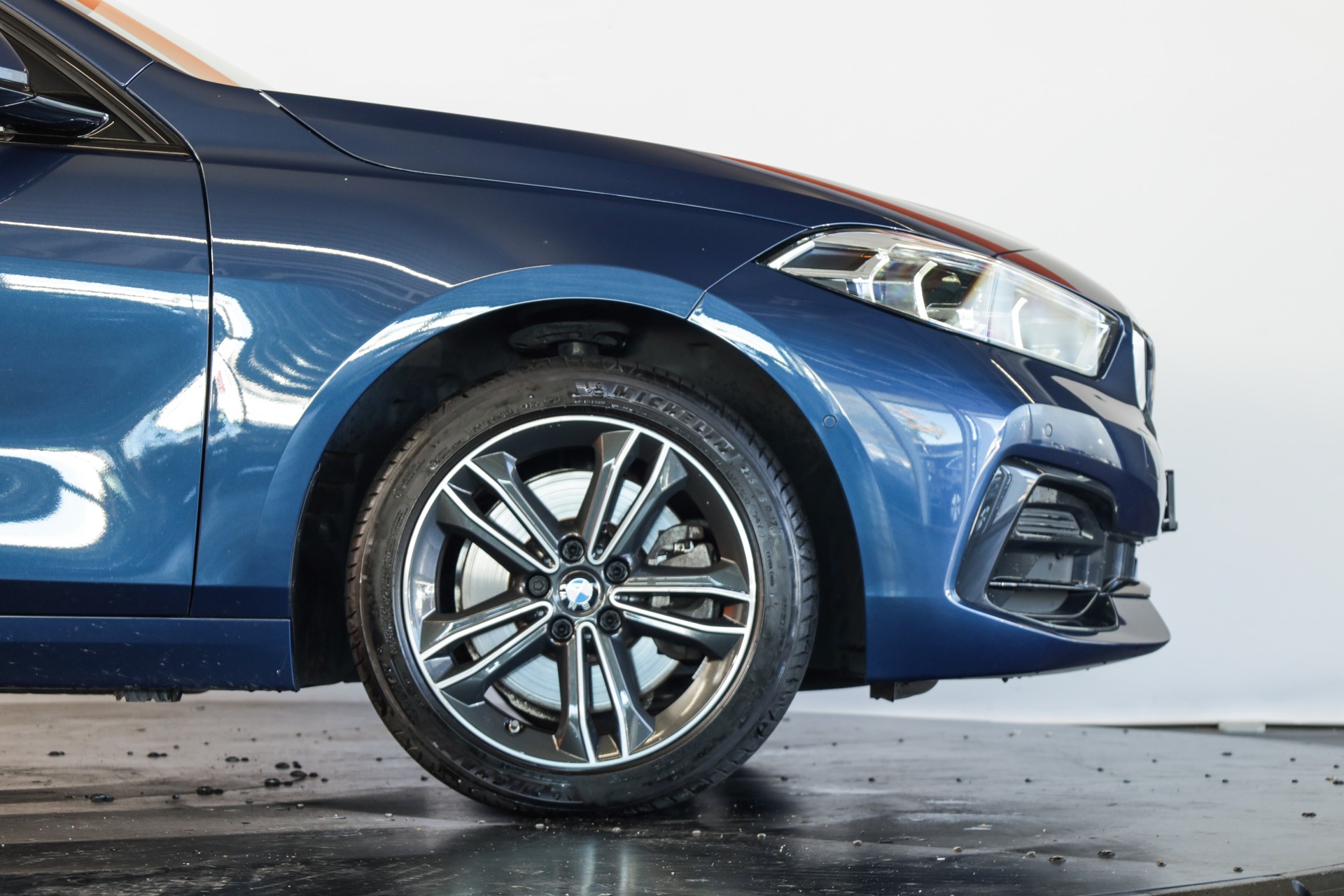 BMW 120d xDrive Steptronic Sport Line • Phytonic Blue • Head-Up • harman/kardon-image-6