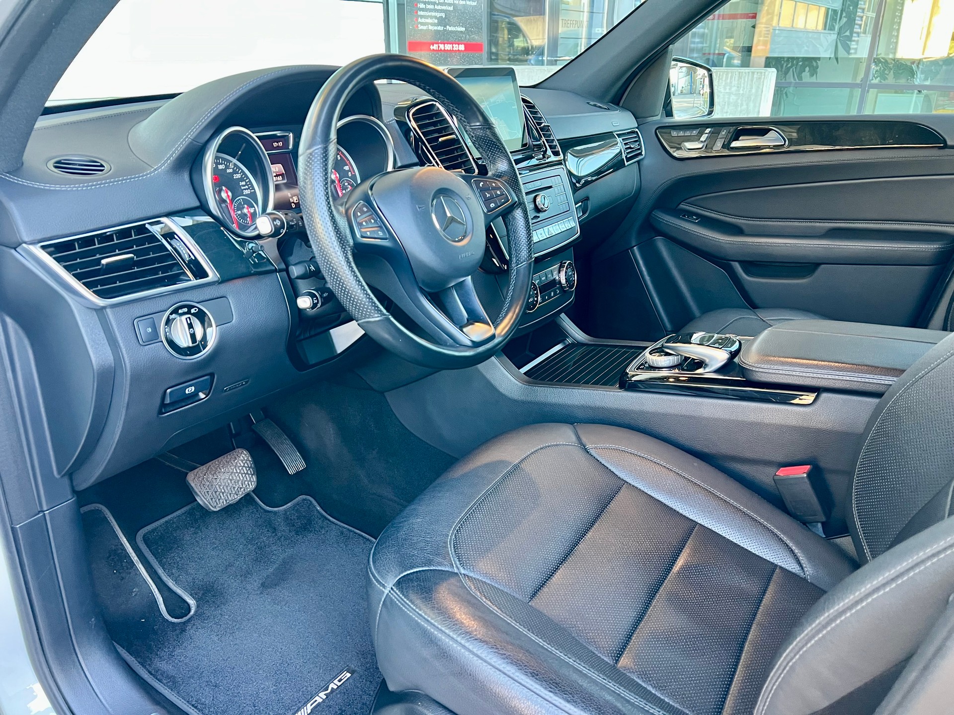 MERCEDES-BENZ GLE 350 d Executive AMG 4Matic 9G-Tronic-image-10