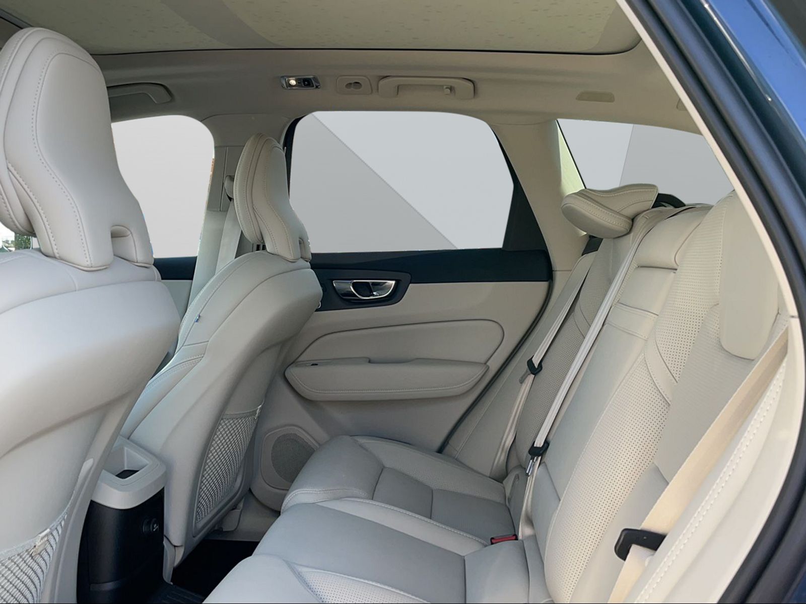 VOLVO XC60 2.0 T8 TE Inscription eAWD-image-13