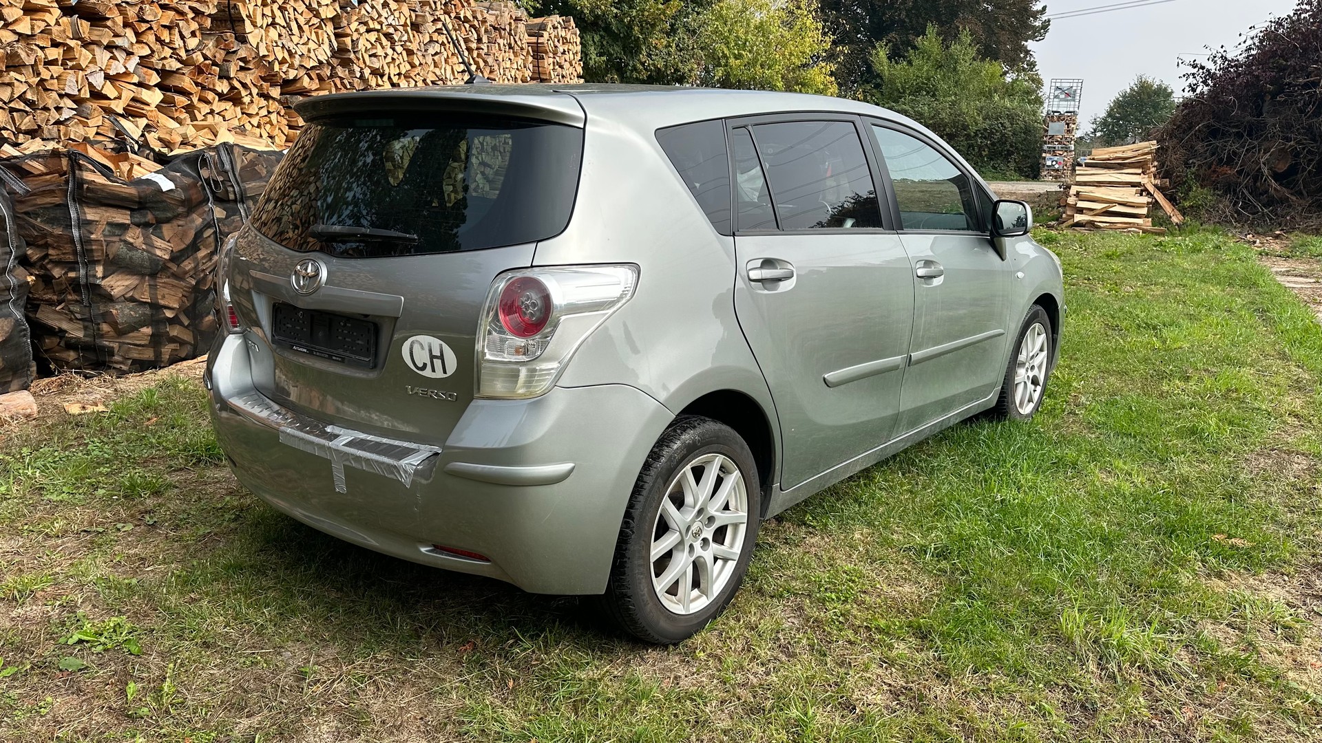 TOYOTA Verso 2.0 D-4D Linea Luna-image-5