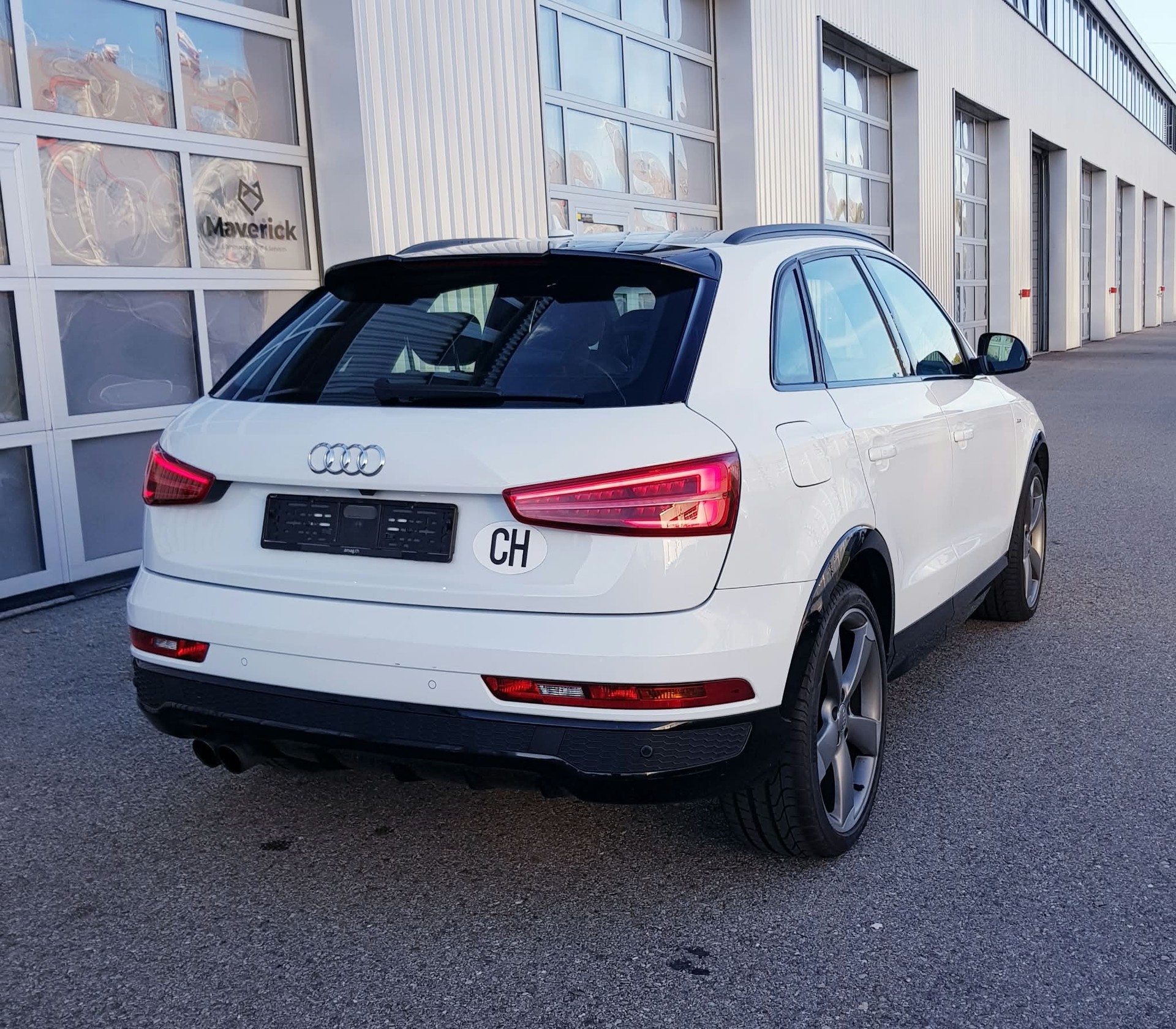 AUDI Q3 1.4 TFSI sport S-tronic-image-3