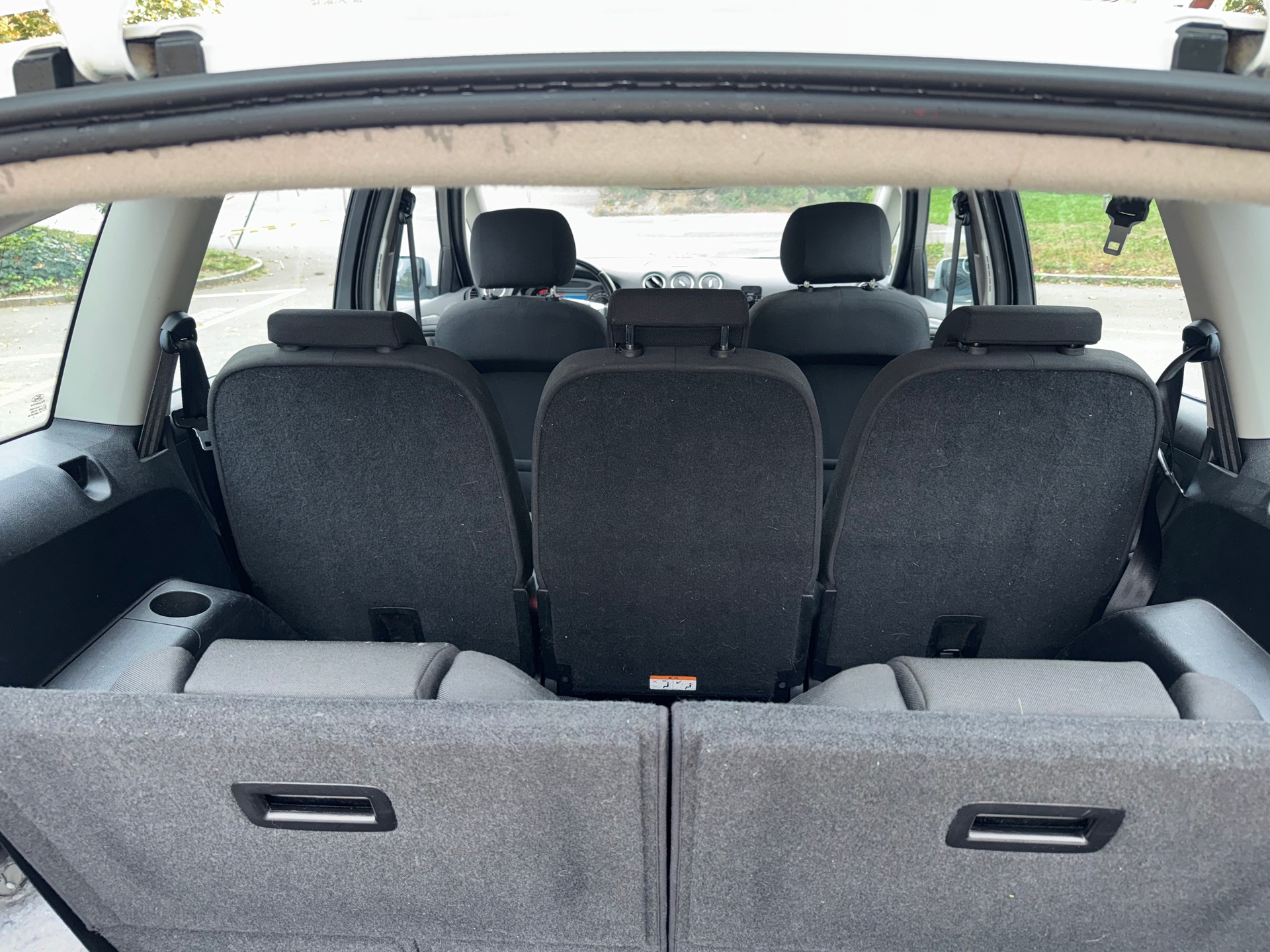 FORD S-Max 2.0i Titanium-image-10